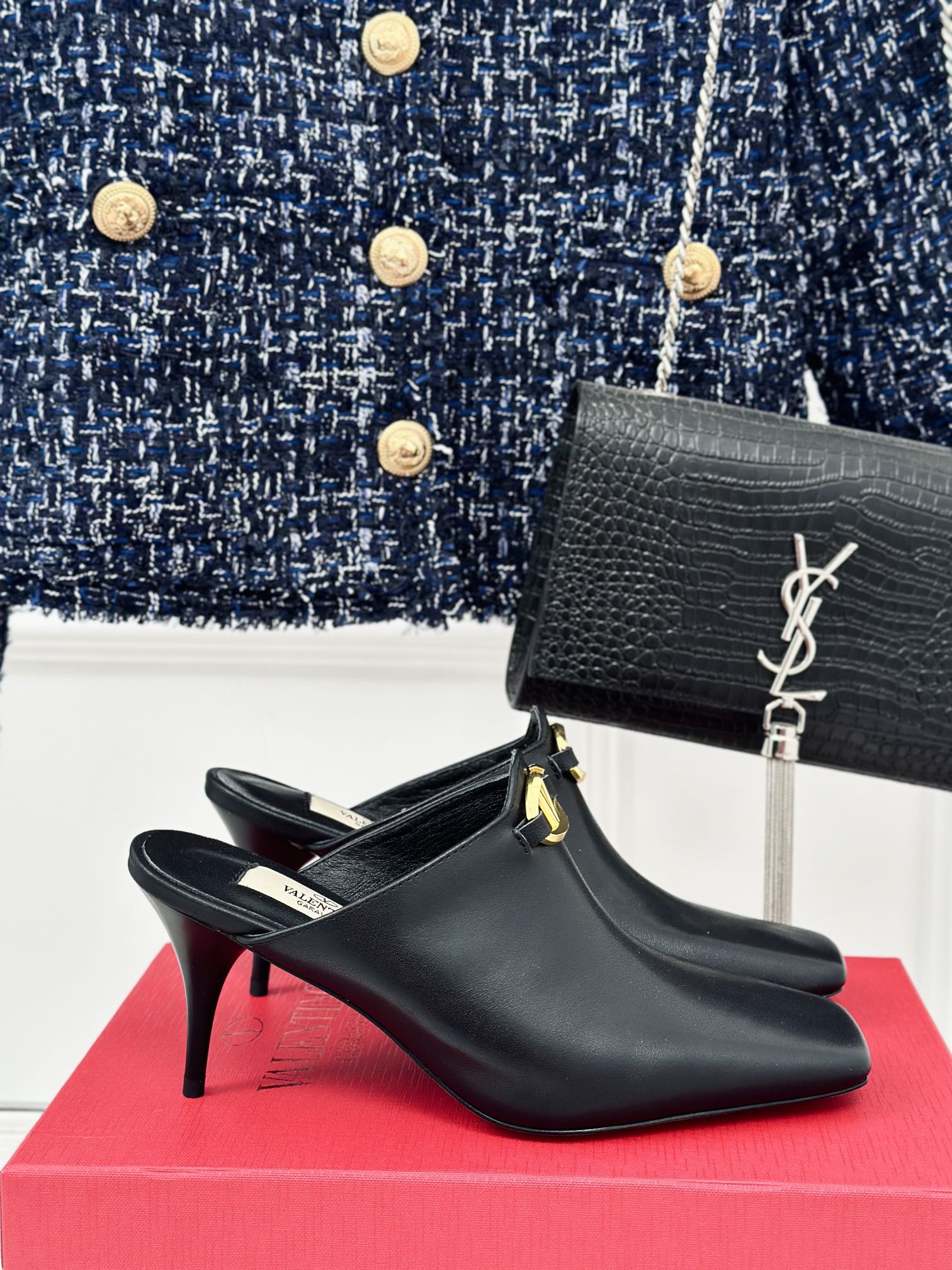 발렌티노 미들힐 블로퍼