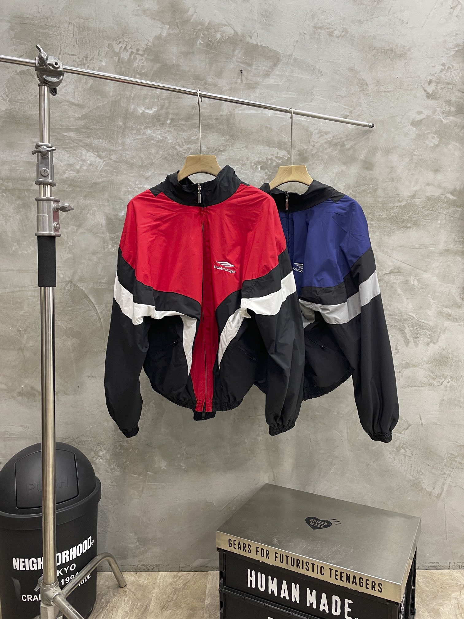 Balenciaga BLCG 발렌시아가 바람막이 자켓 의류