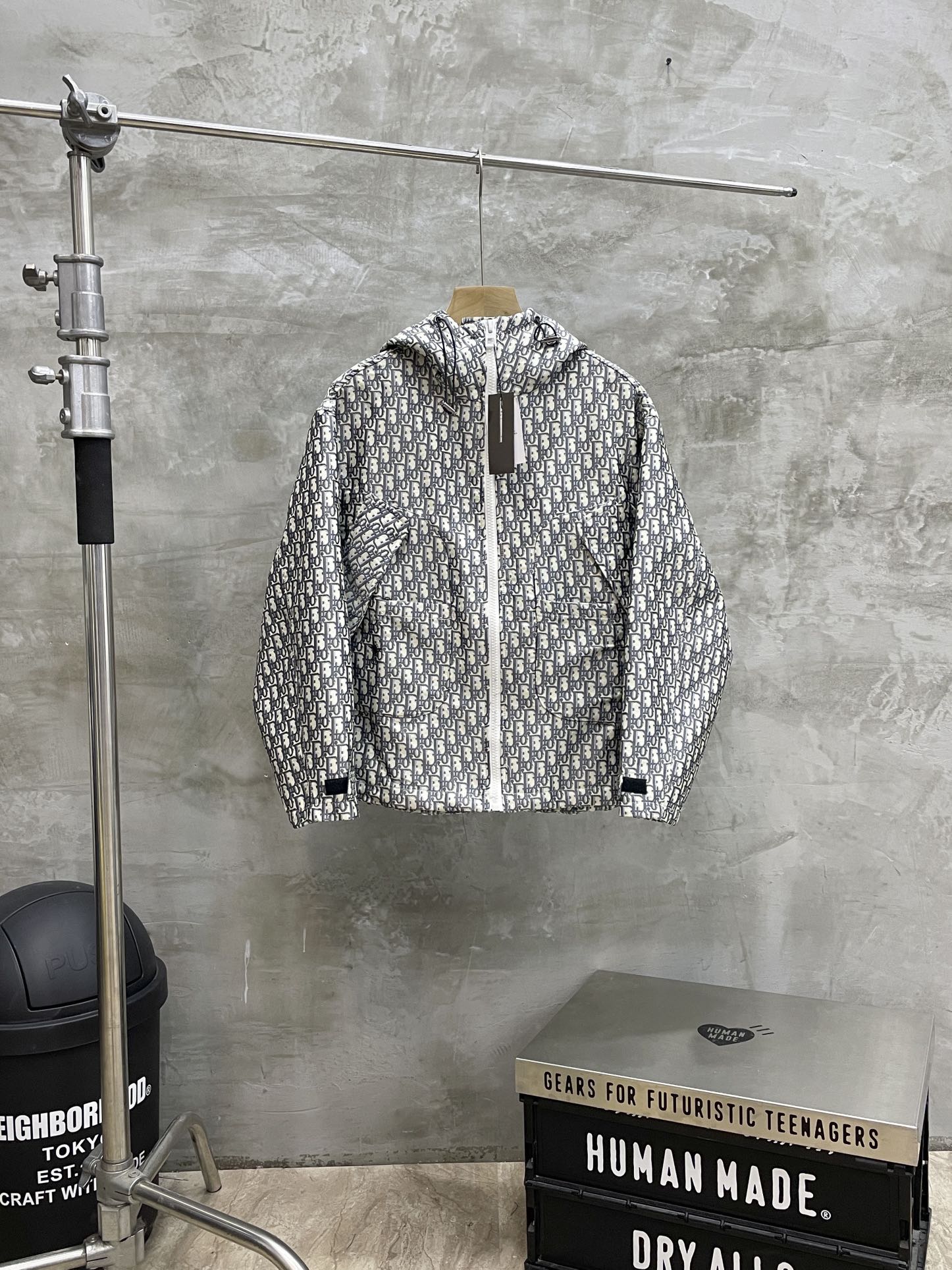 Dior CD 디올 후드 바람막이 자켓 의류