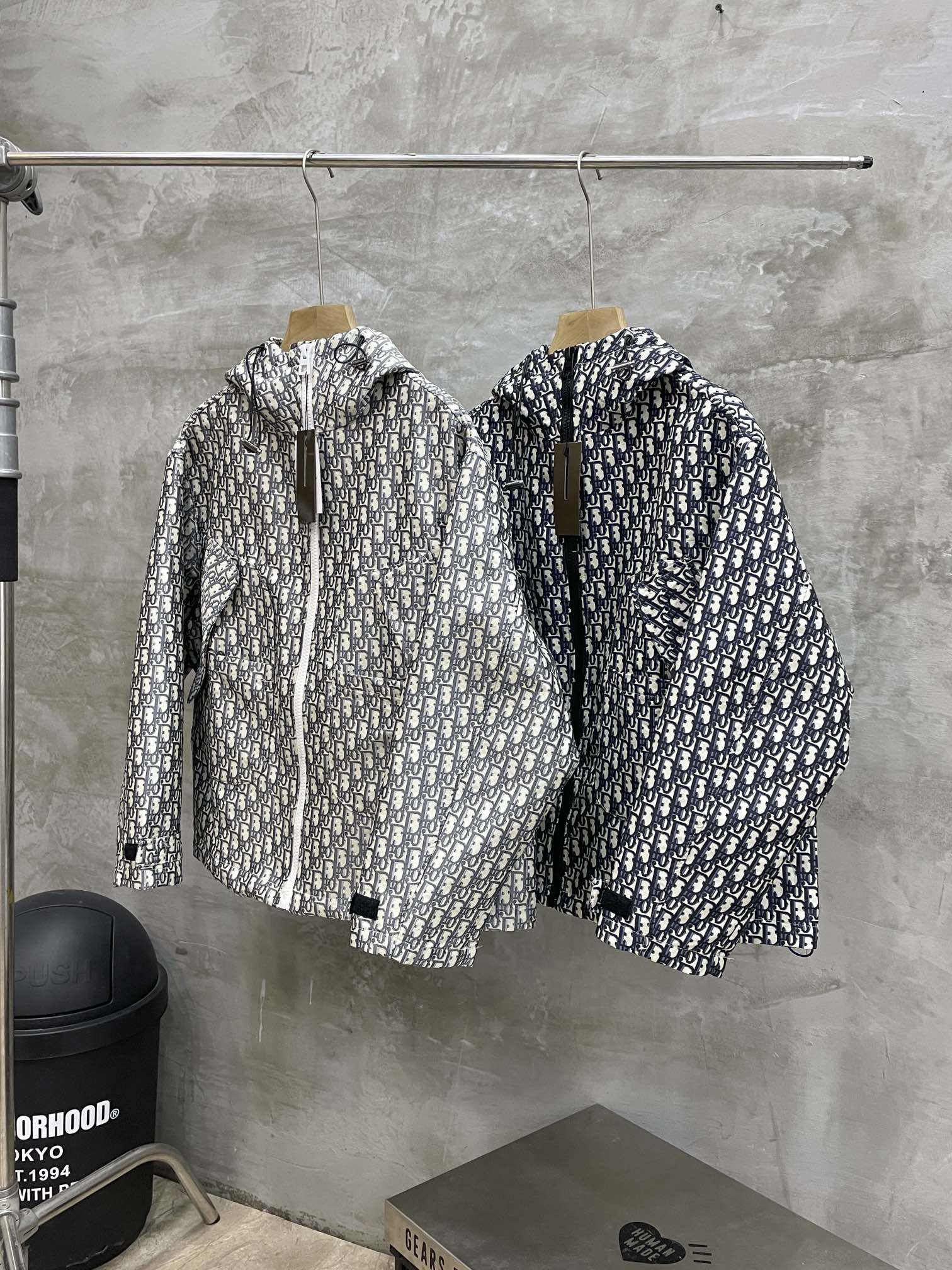 Dior CD 디올 후드 바람막이 자켓 의류