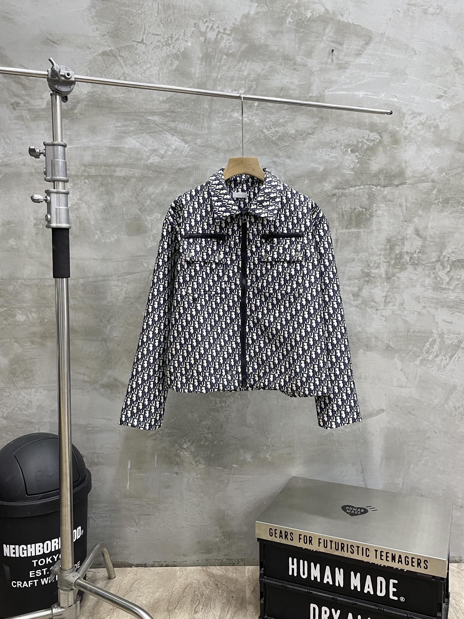 Dior CD 디올 후드 바람막이 자켓 의류