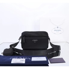 PRADA 프라다 메신저백 크로스백 가방