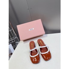 miumiu 미우미우 페이던트 가죽 펌프스 뮬 슬리퍼 샌들 여성 구두 신발