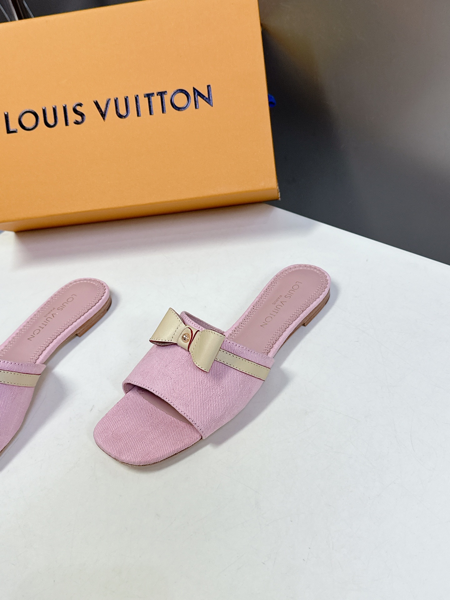 LV 루이비통 슬리퍼 샌들 신발