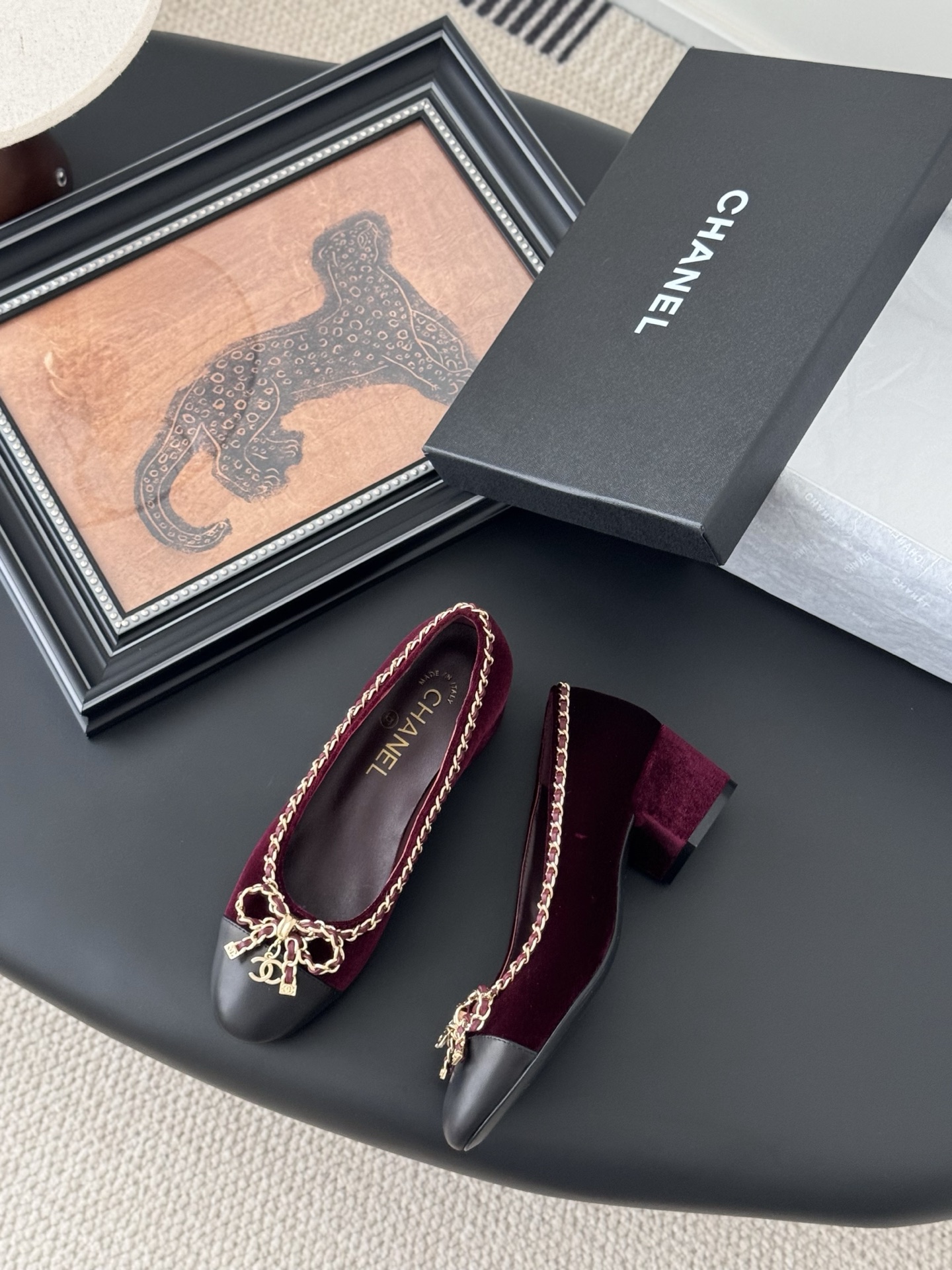 chanel 샤넬 25K 신상 체인 더블 C 통굽 단화 플랫 슈즈 신발