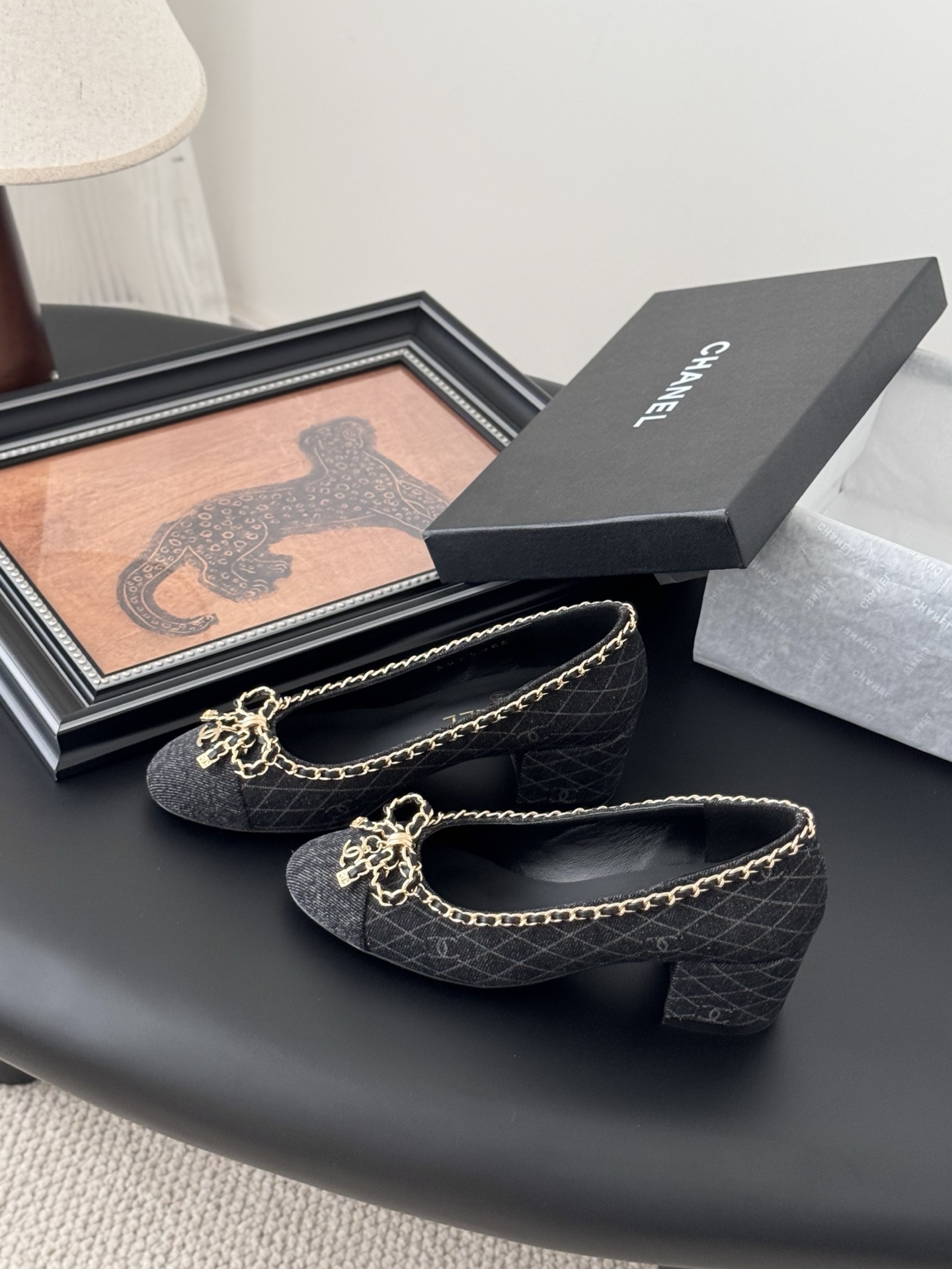 chanel 샤넬 25K 신상 체인 더블 C 통굽 단화 플랫 슈즈 신발