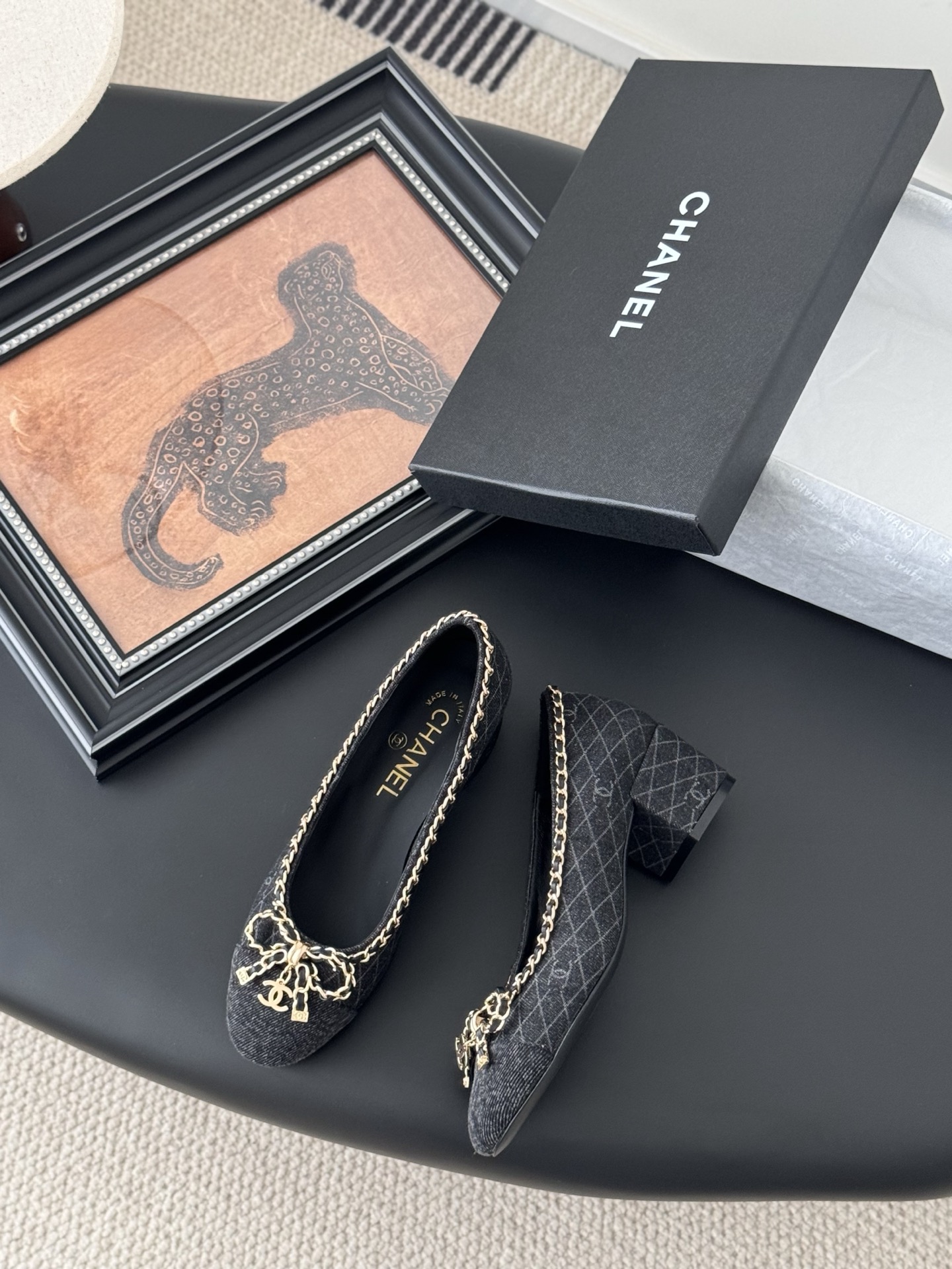 chanel 샤넬 25K 신상 체인 더블 C 통굽 단화 플랫 슈즈 신발