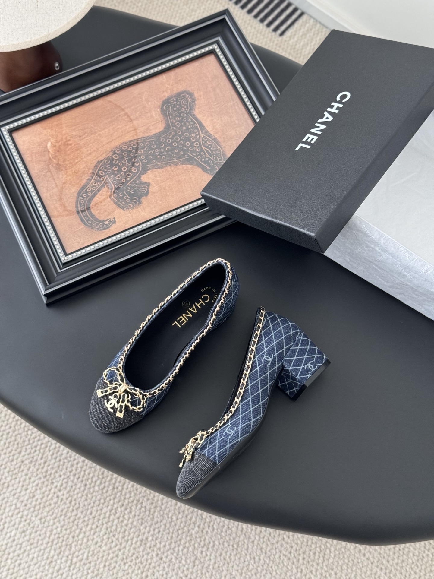 chanel 샤넬 25K 신상 체인 더블 C 통굽 단화 플랫 슈즈 신발