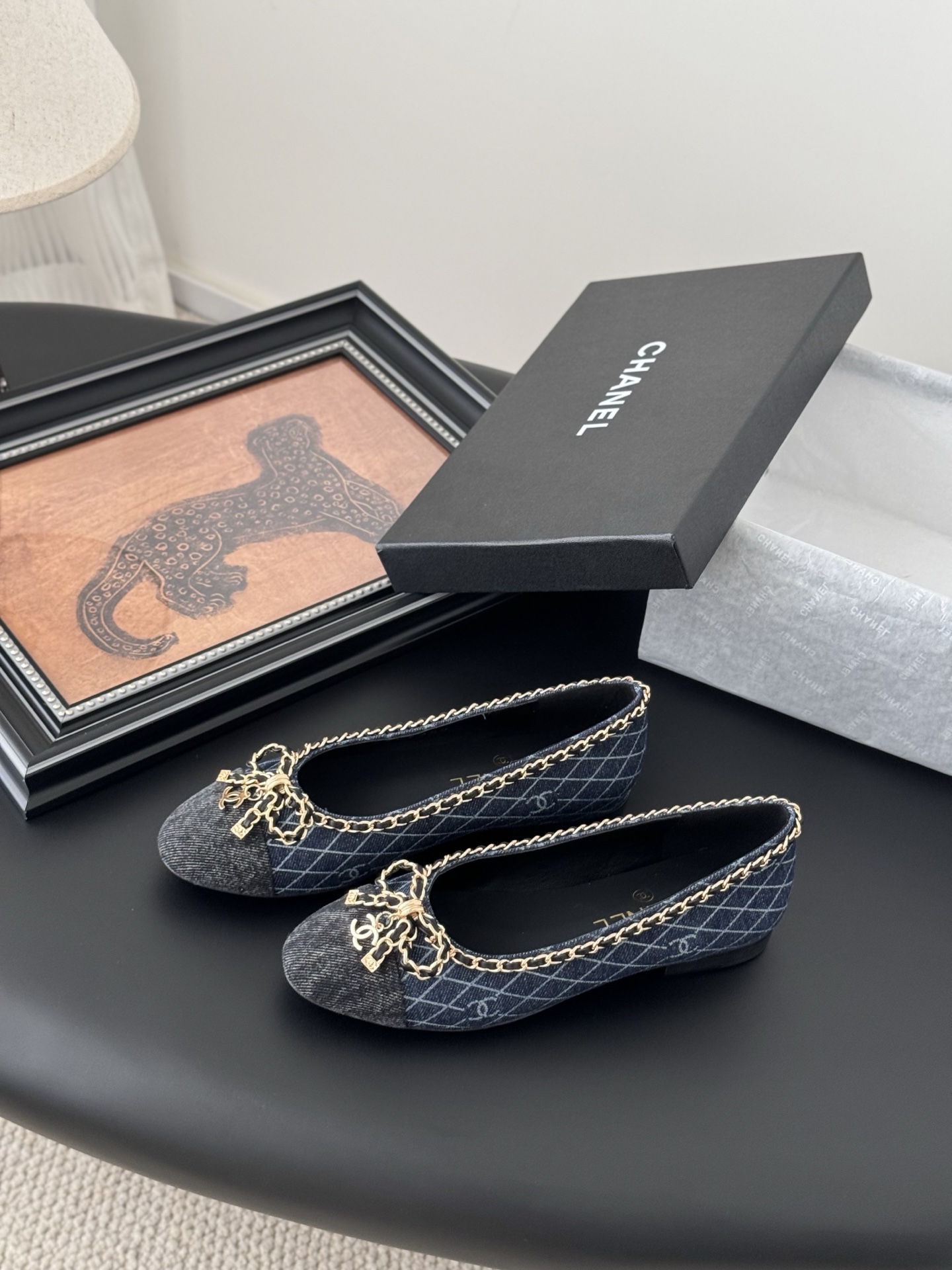 chanel 샤넬 25K 신상 체인 더블 C 통굽 단화 플랫 슈즈 신발