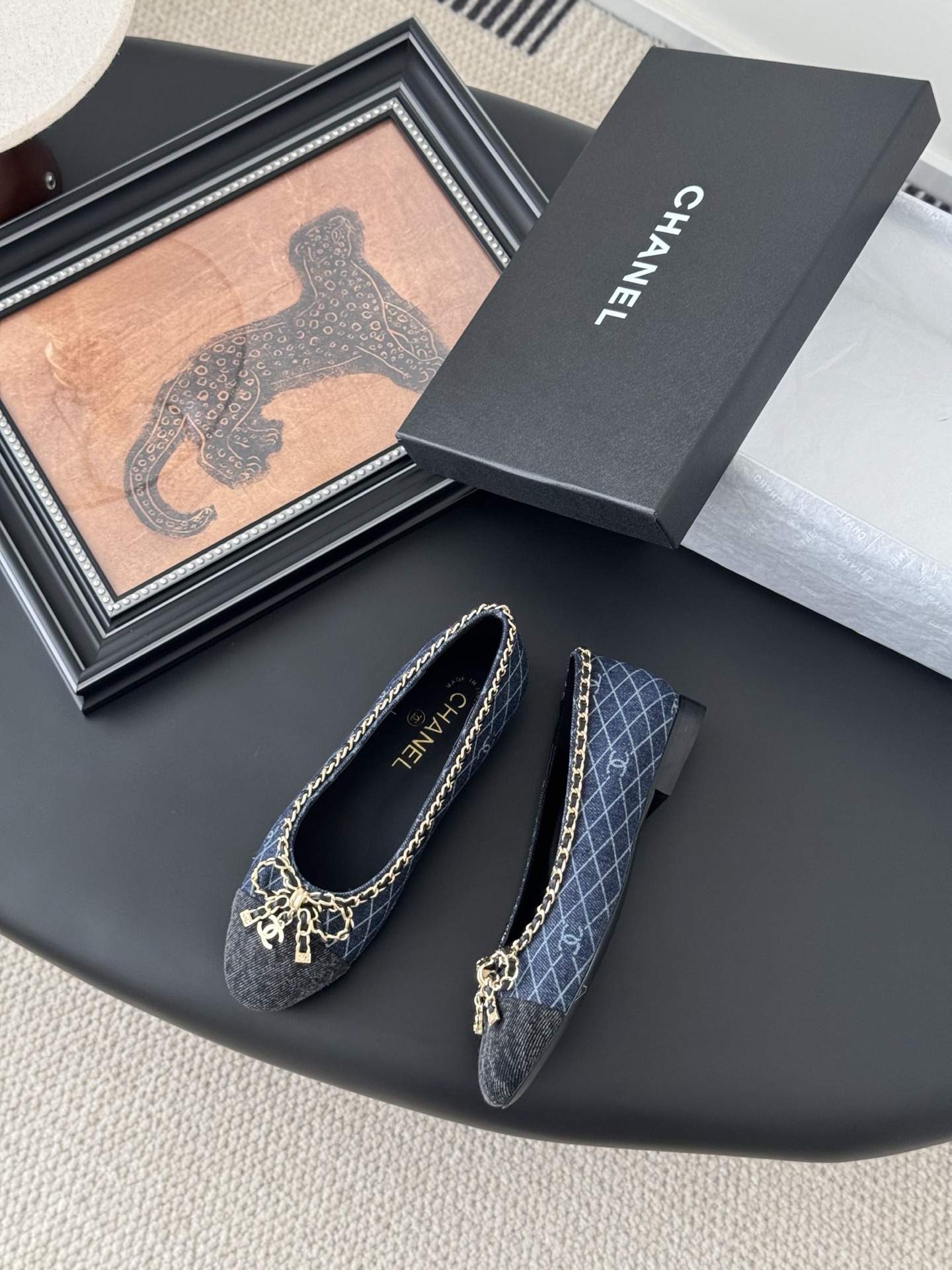 chanel 샤넬 25K 신상 체인 더블 C 통굽 단화 플랫 슈즈 신발