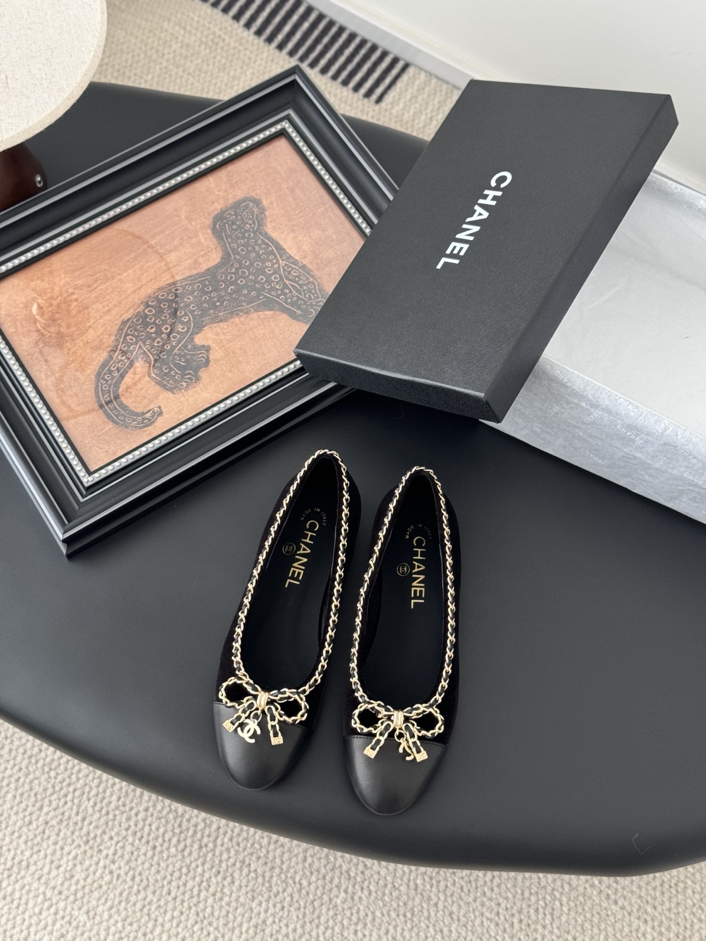 chanel 샤넬 25K 신상 체인 더블 C 통굽 단화 플랫 슈즈 신발