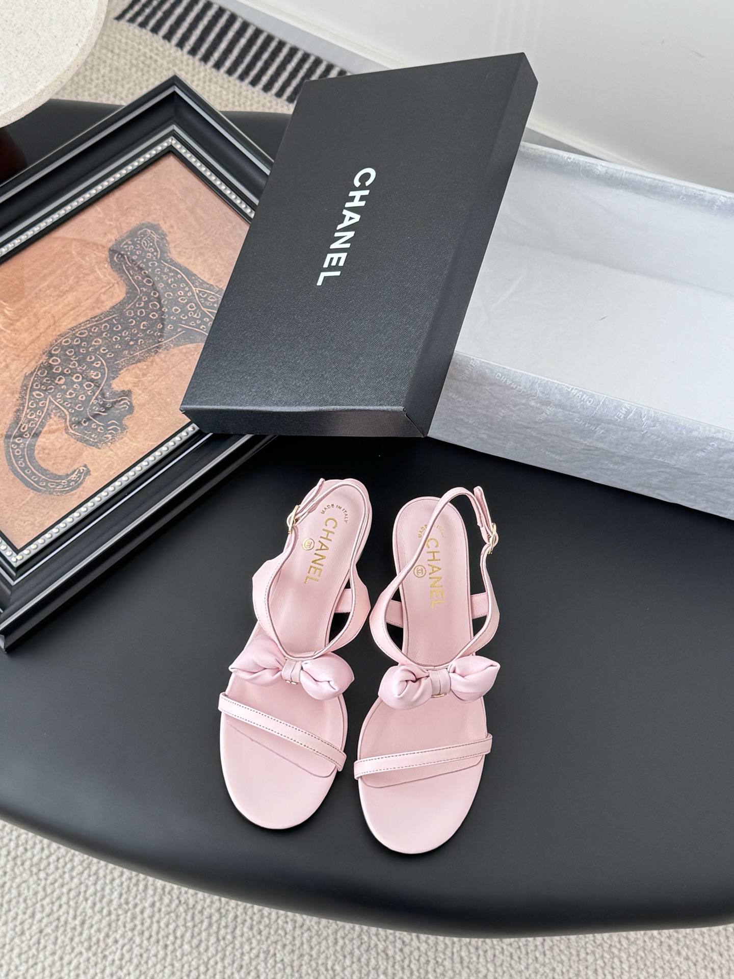 Chanel 샤넬 통굽 힐 샌들 구두 신발