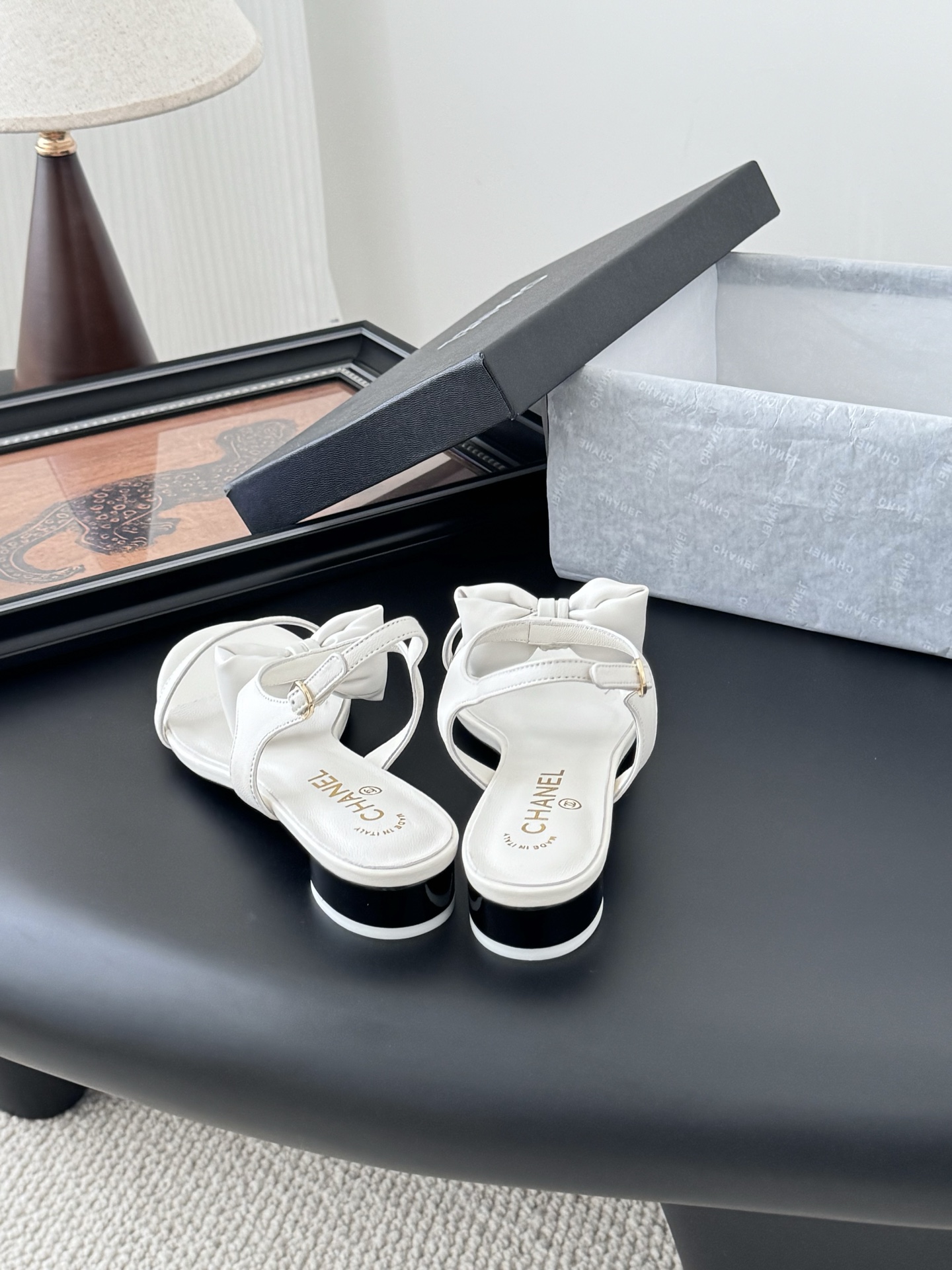 Chanel 샤넬 통굽 힐 샌들 구두 신발