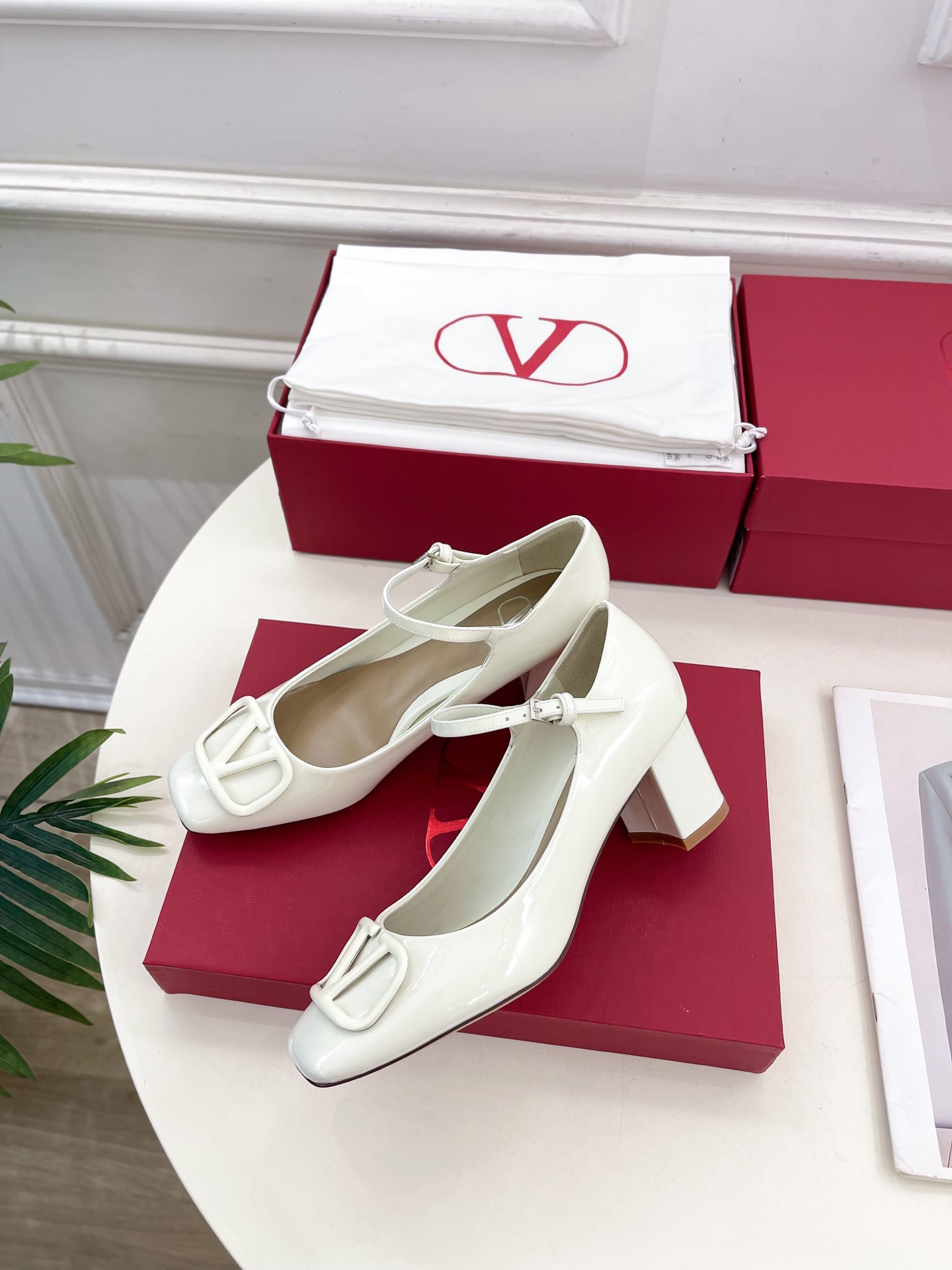 Valentino 발렌티노 가라바니 힐 펌프스 구두 신발