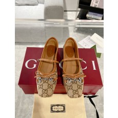 GUCCI 구찌 홀스퀘어 토슈즈 플랫 슈즈 신발