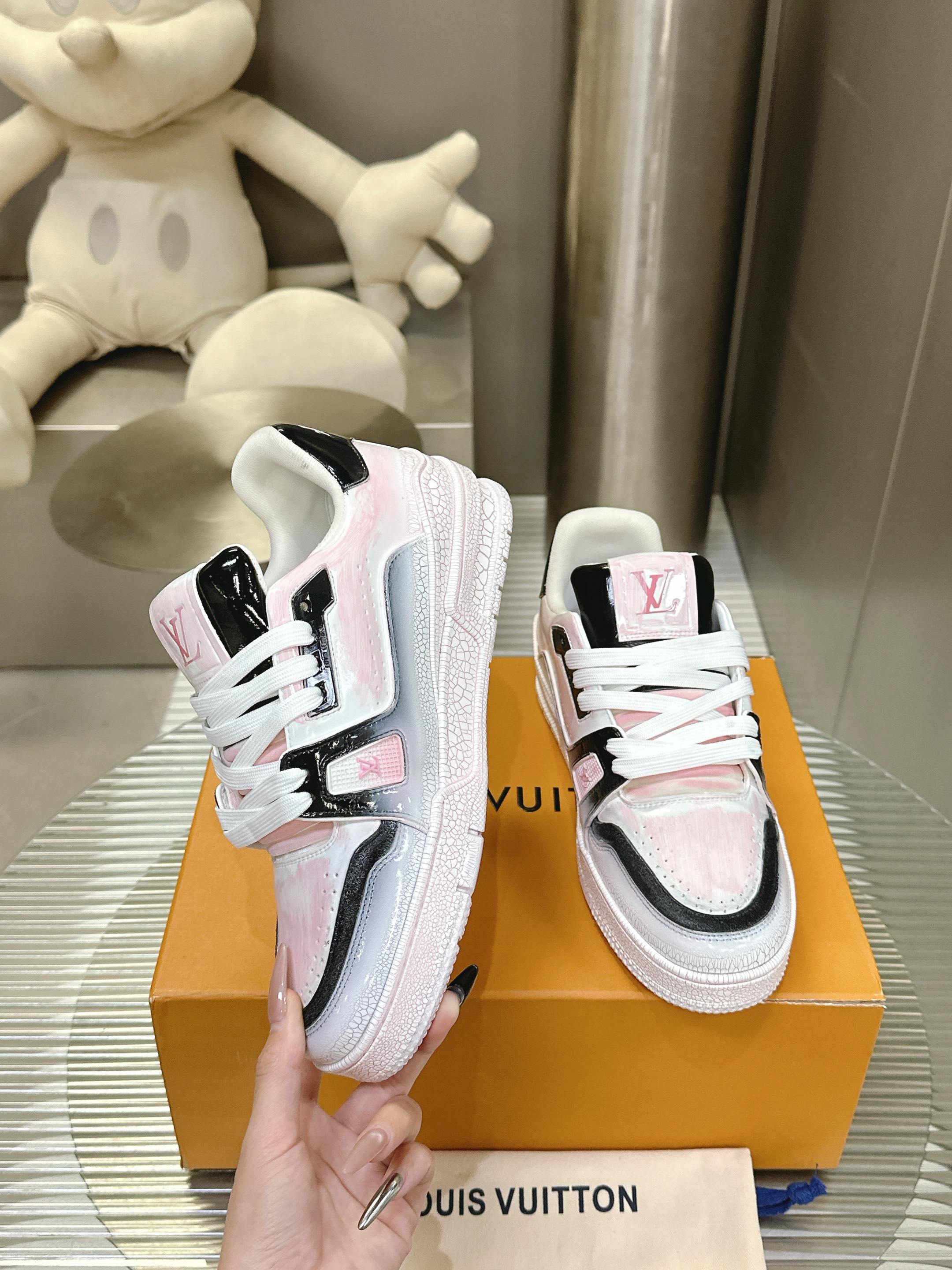 LV 루이비통 스니커즈 신발