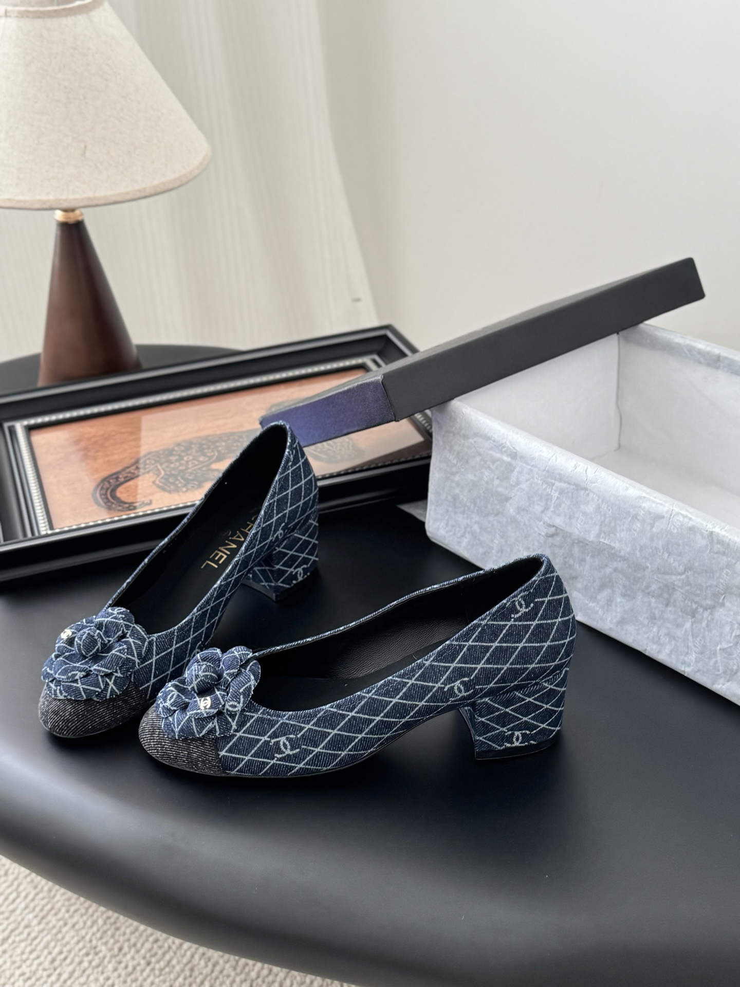 CHANEL 샤넬 25K 플랫 슈즈 단화 신발