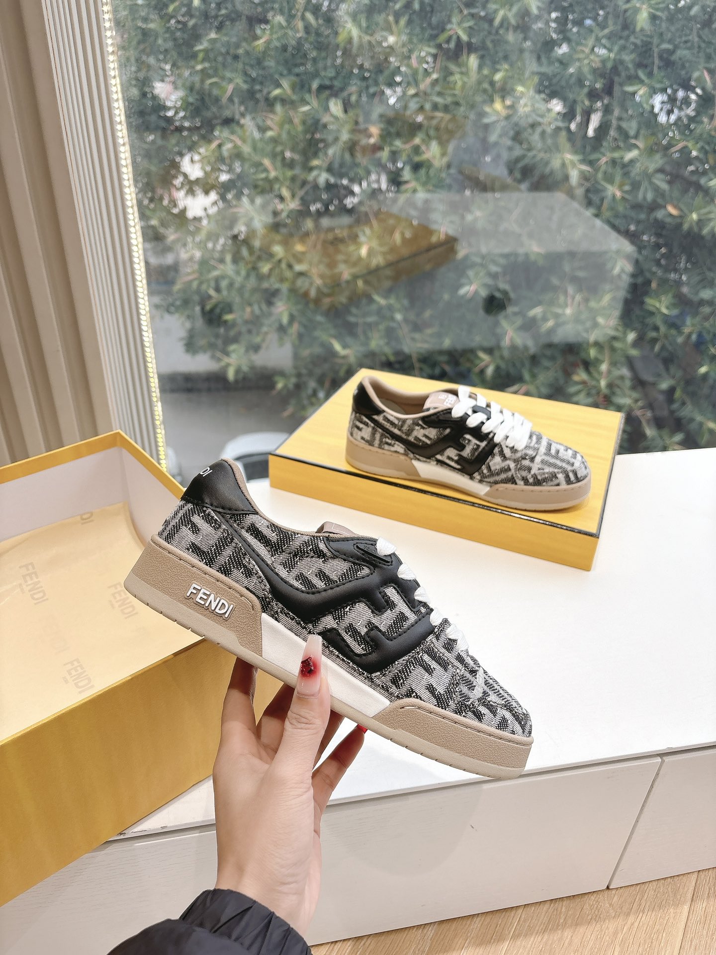 Fendi 펜디 스니커즈 신발