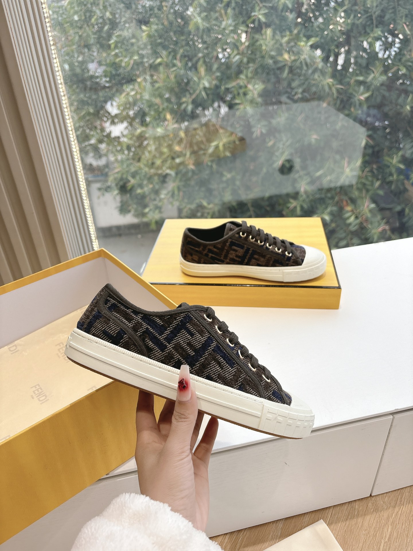 Fendi 펜디 스니커즈 신발