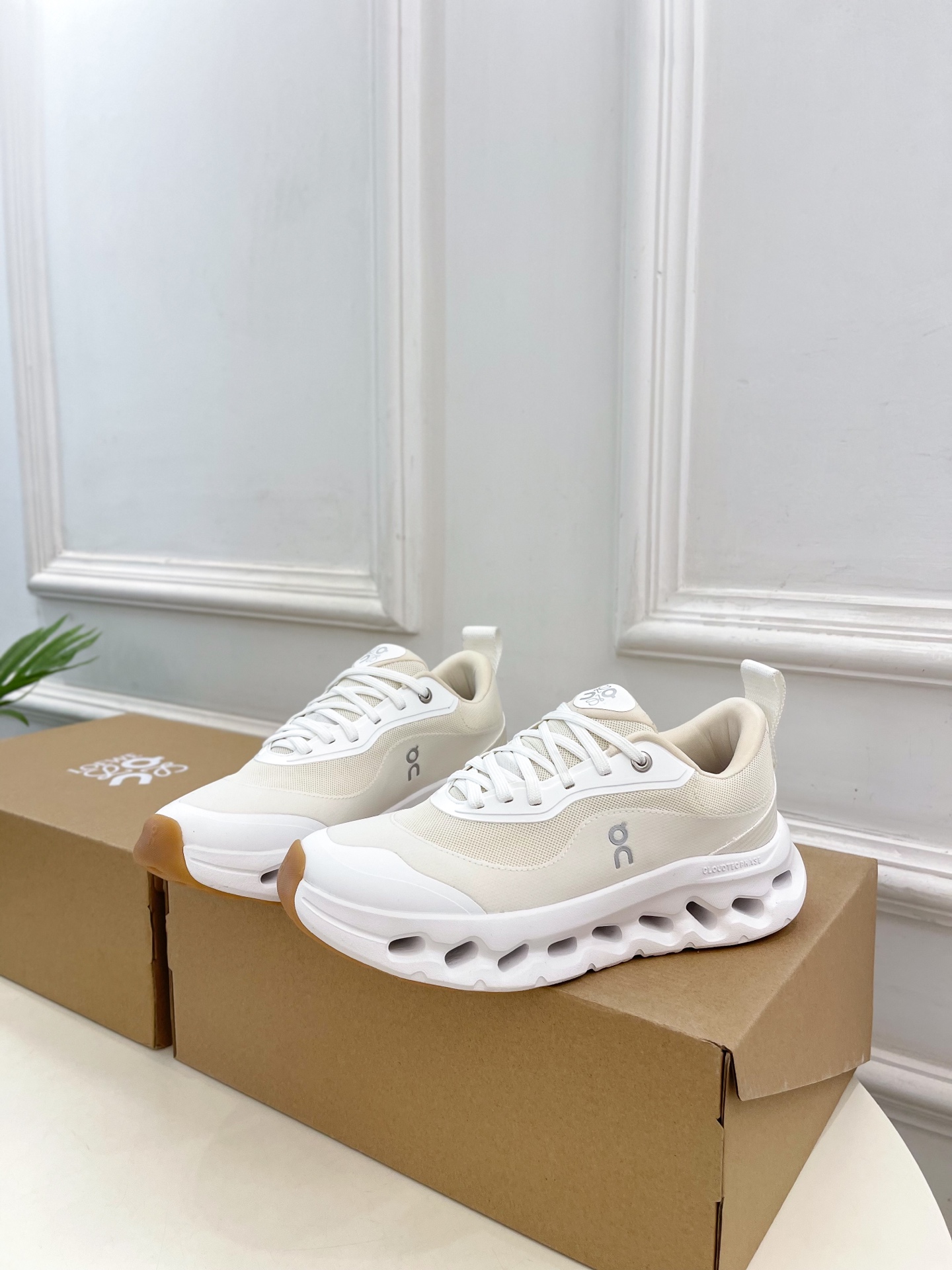 Loewe 로에베 Cloudtilt 커플 스니커즈 신발