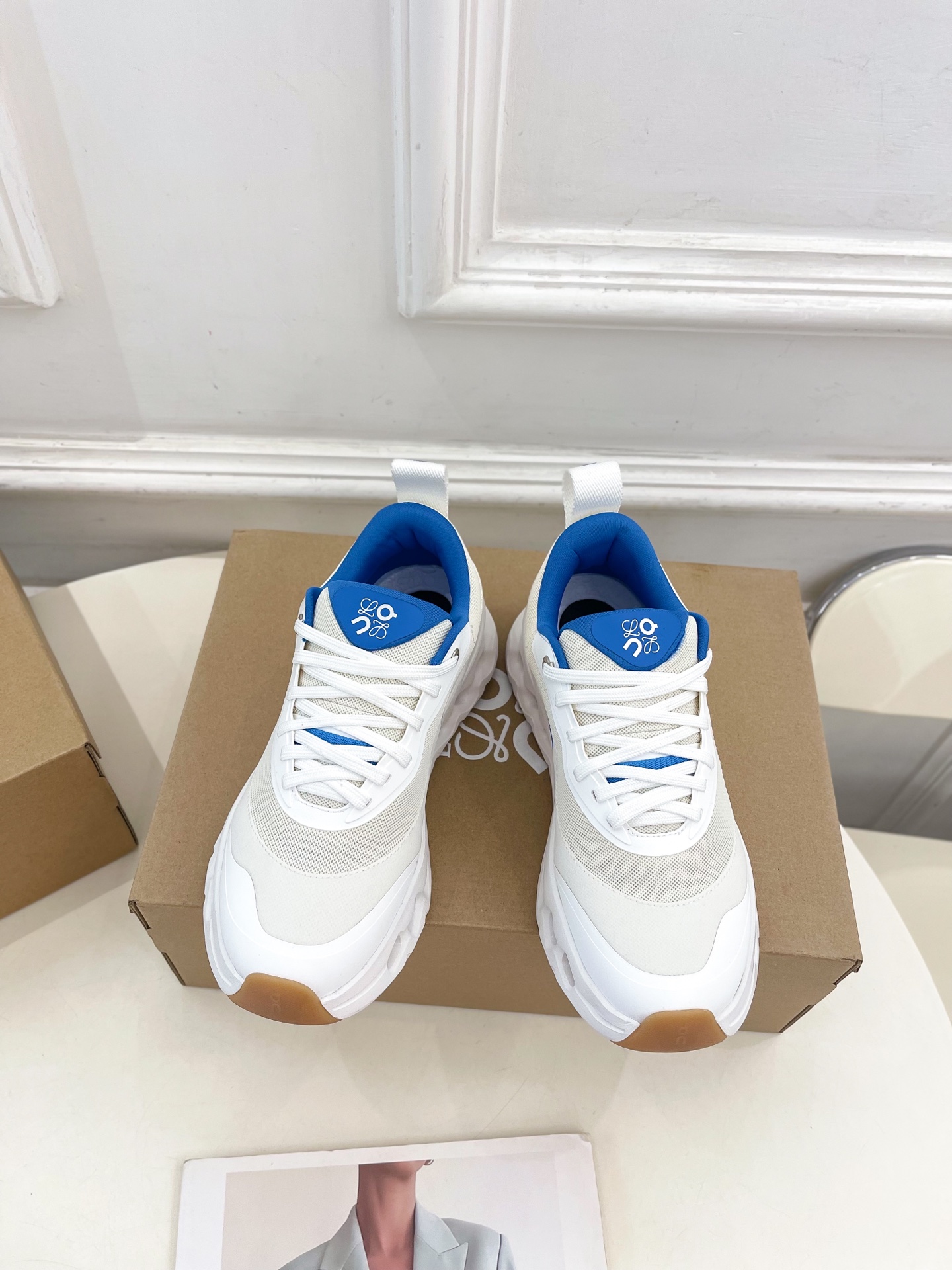 Loewe 로에베 Cloudtilt 커플 스니커즈 신발