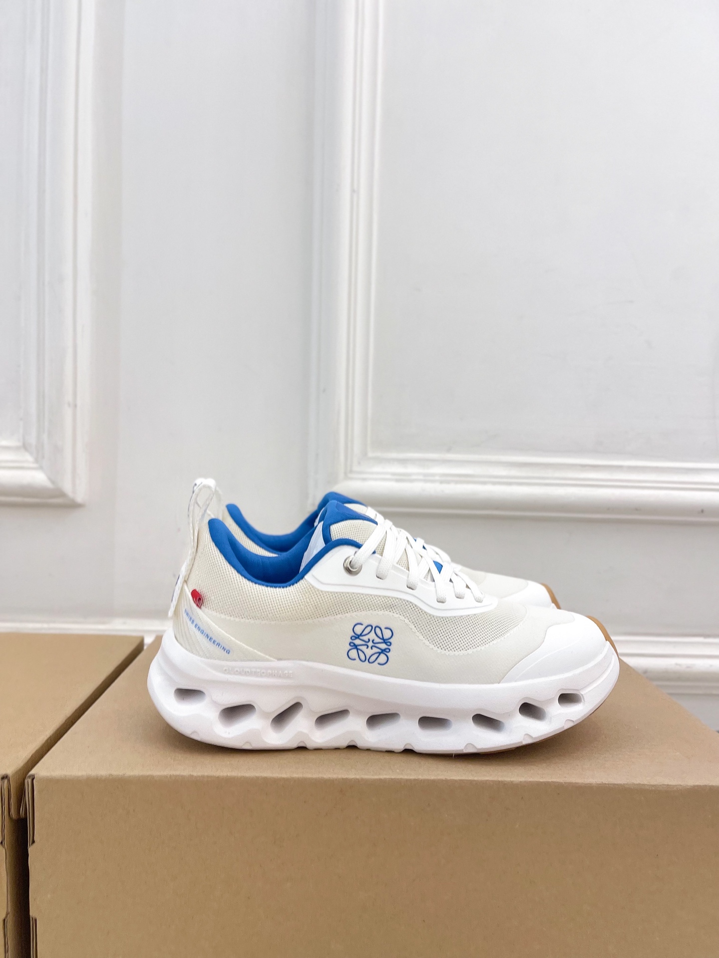 Loewe 로에베 Cloudtilt 커플 스니커즈 신발