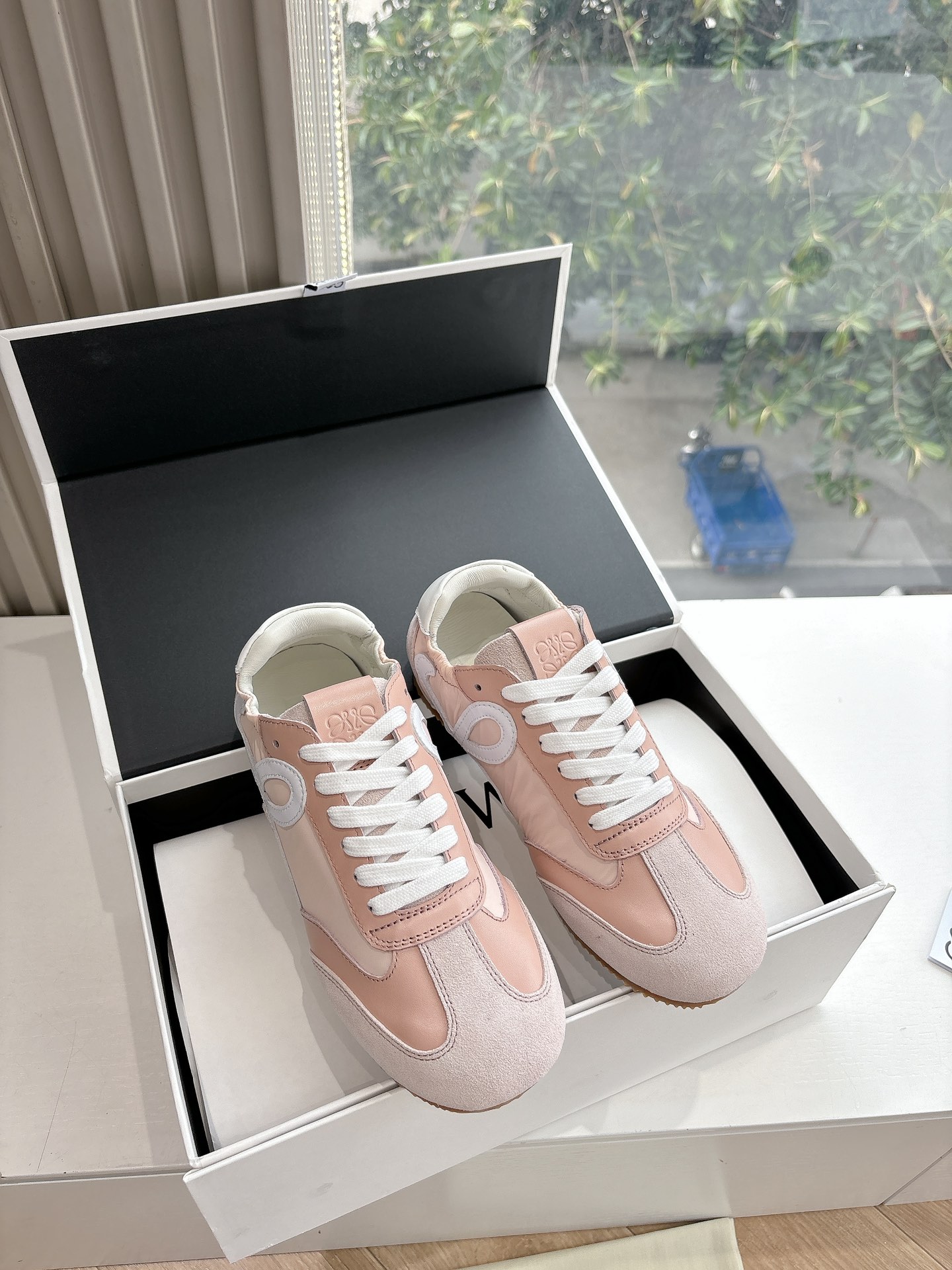 Loewe 로에베 스니커즈 운동화 신발