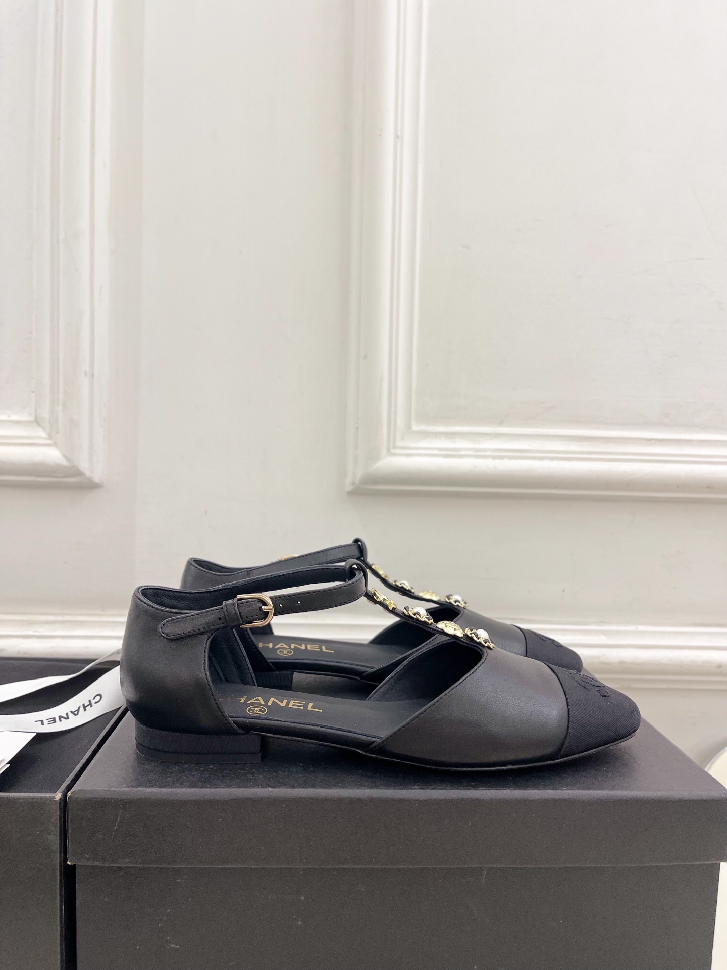 CHANEL 샤넬 플랫 슈즈 단화 신발