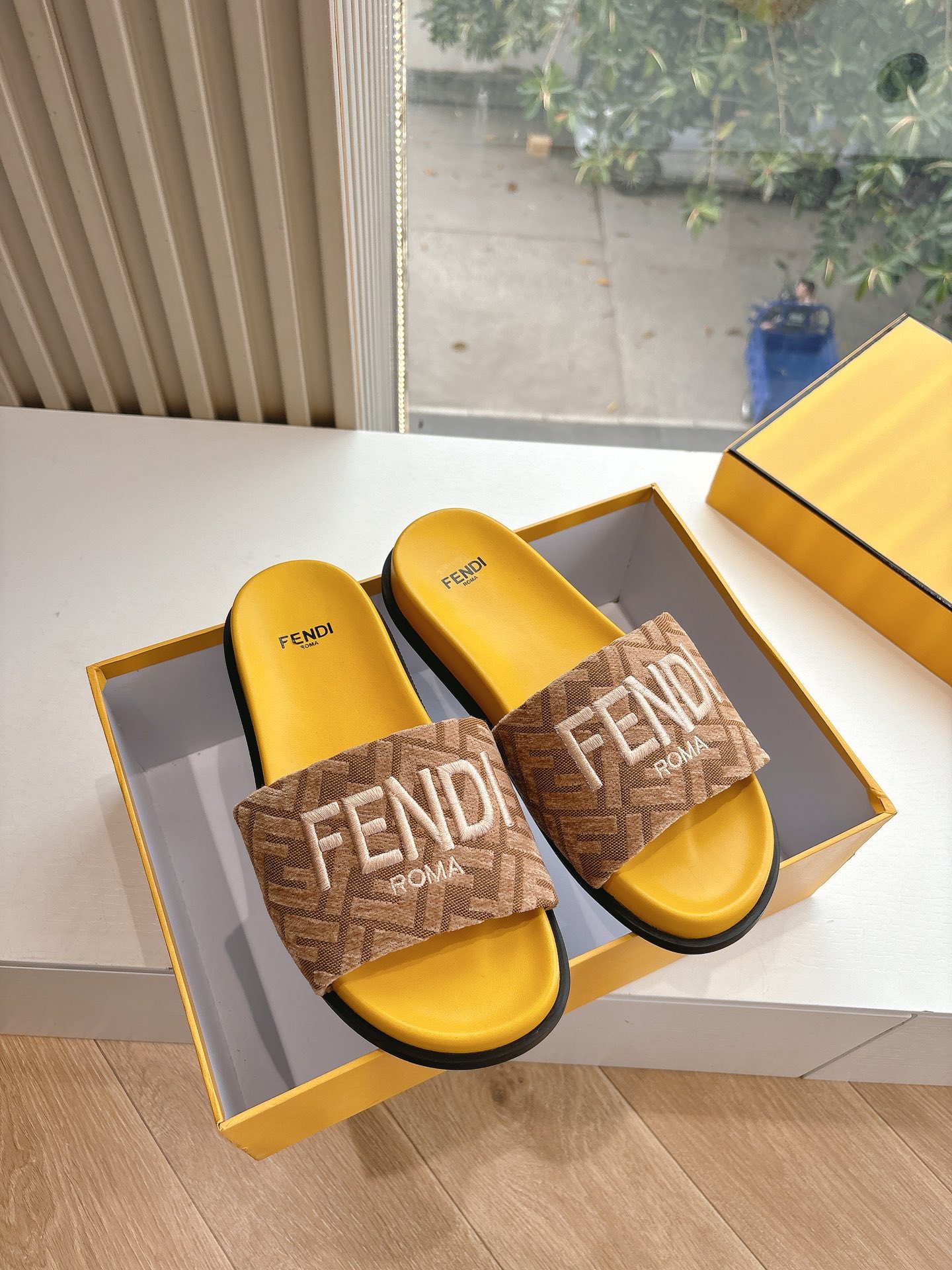 Fendi 펜디 샌들 슬리퍼 신발