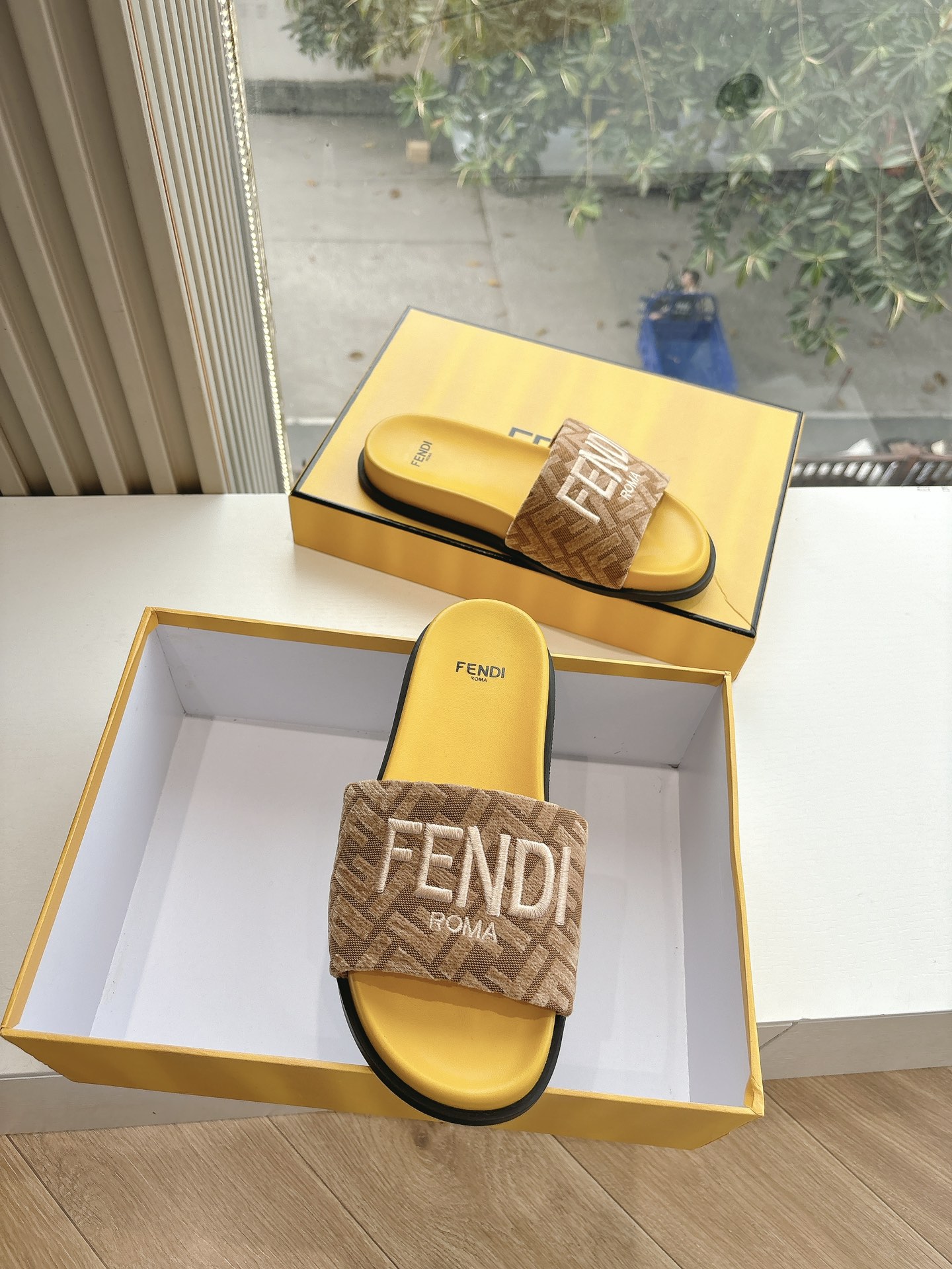 Fendi 펜디 샌들 슬리퍼 신발