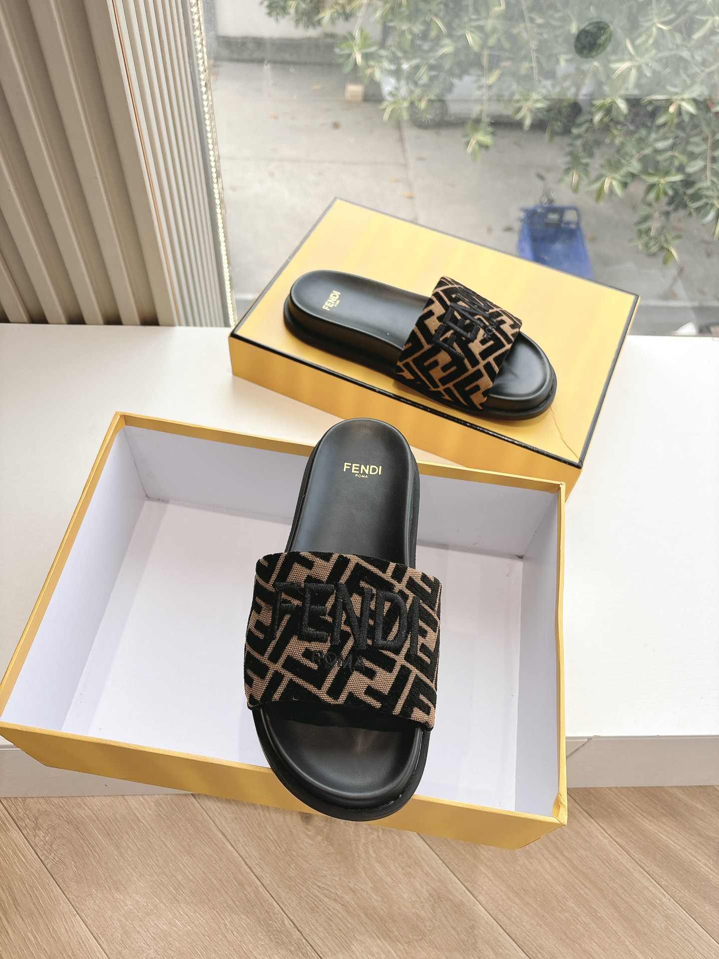 Fendi 펜디 샌들 슬리퍼 신발