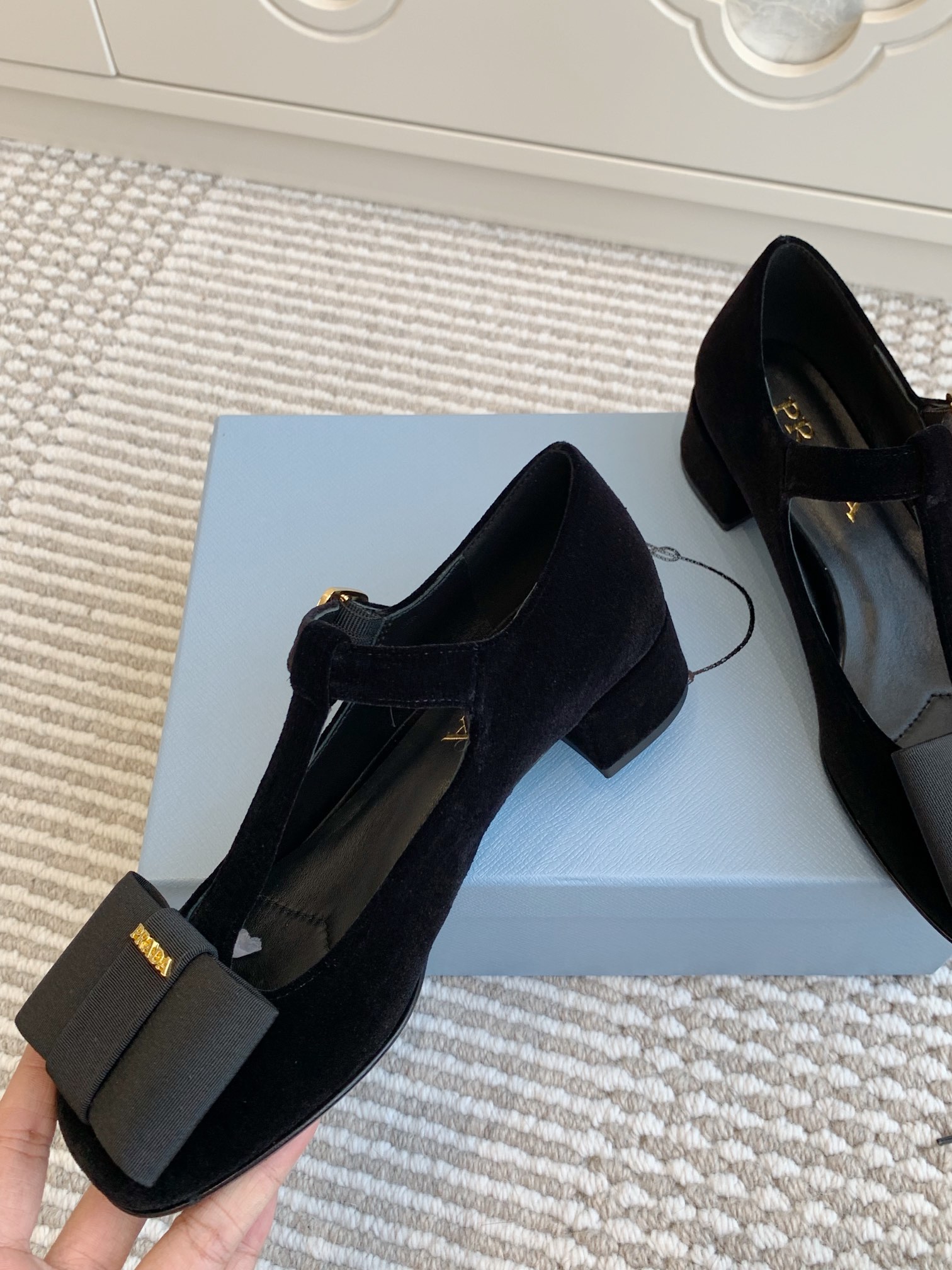 PRADA 프라다 통굽 힐 슈즈 구두 단화 신발