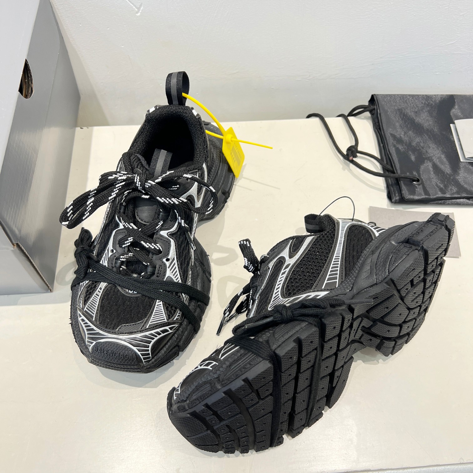 BALENCIAGA 발렌시아가 스니커즈 운동화 신발