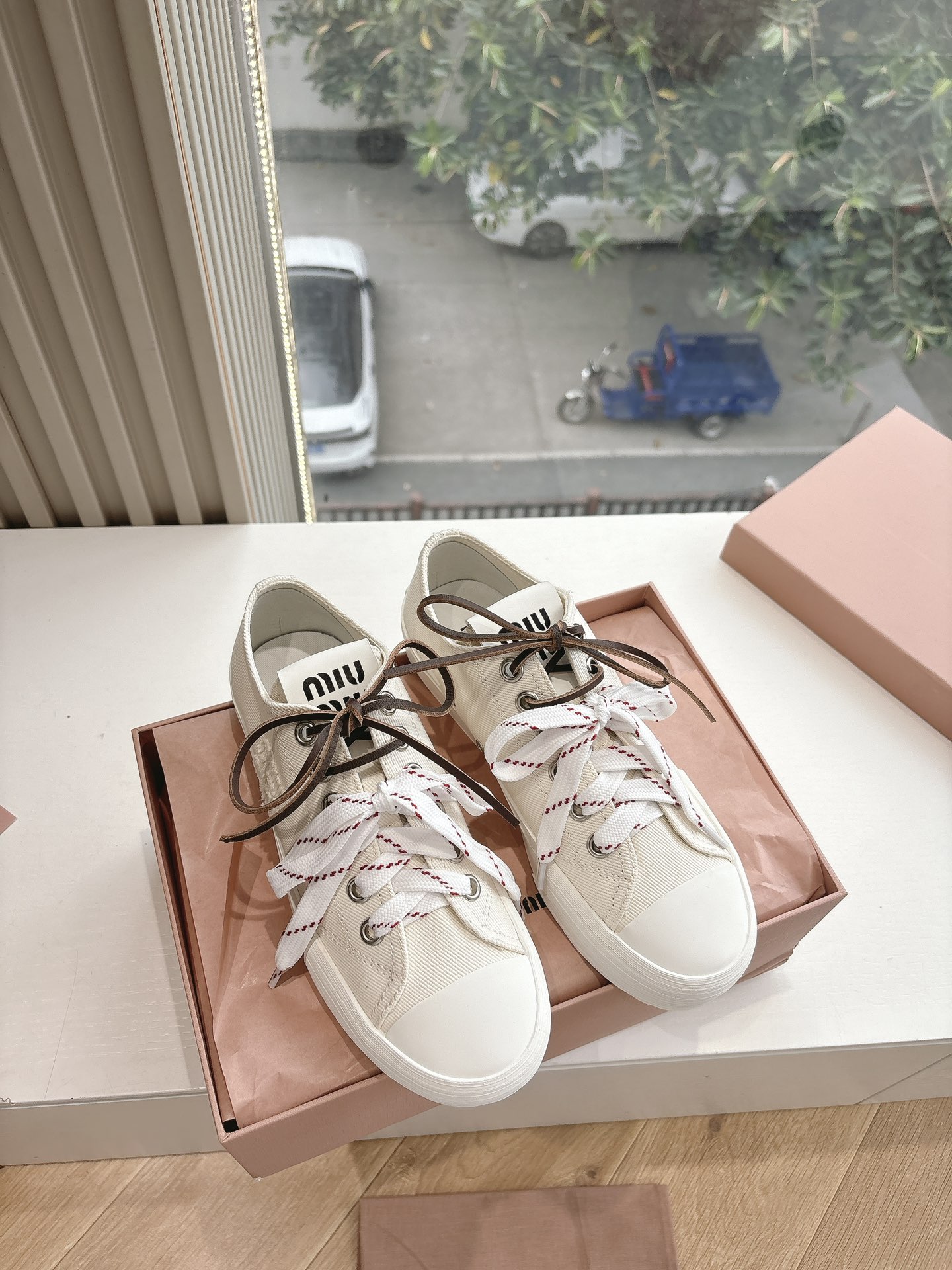 MIUMIU 미우미우 스니커즈 신발