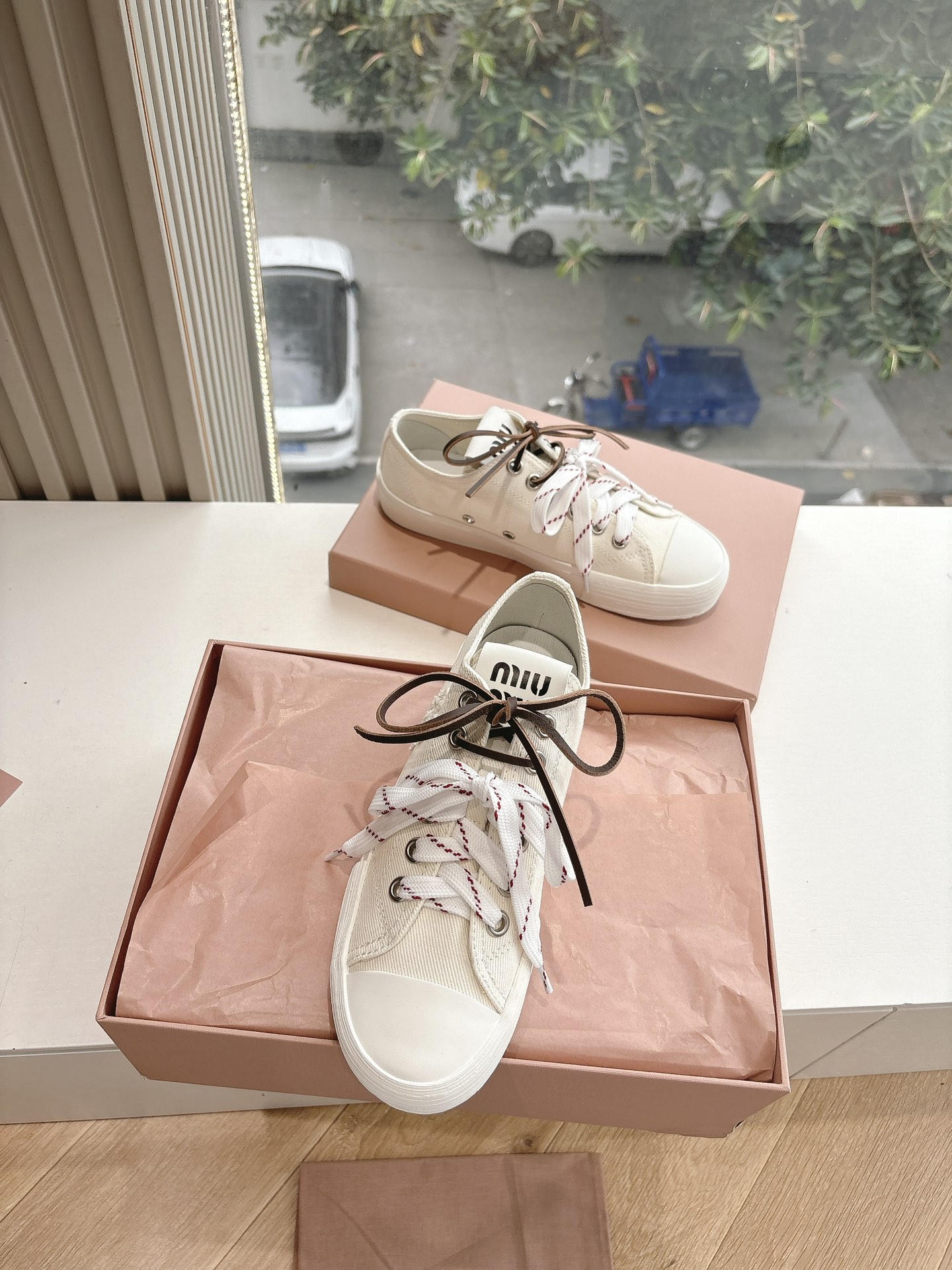 MIUMIU 미우미우 스니커즈 신발