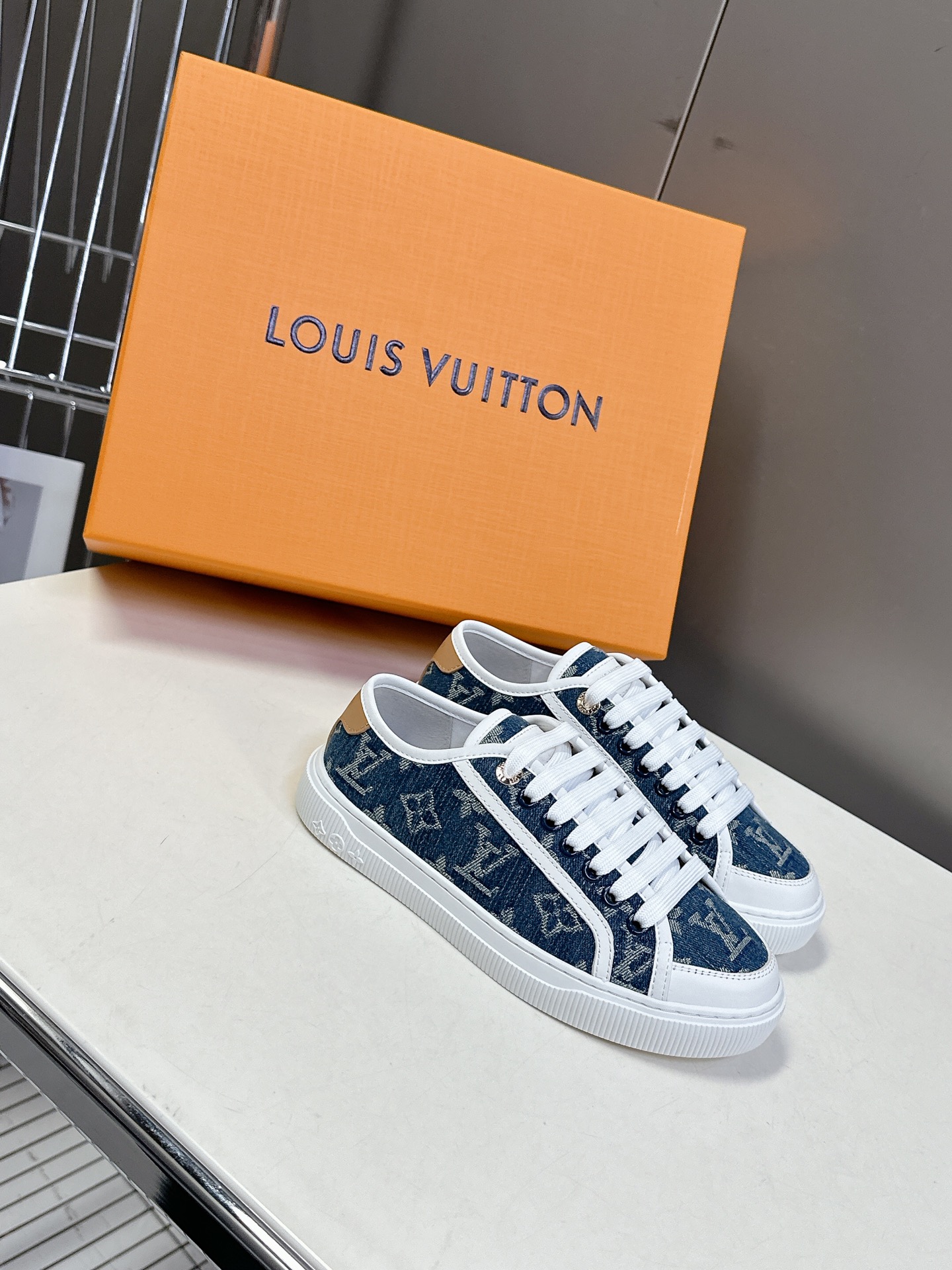 LV 루이비통 스니커즈 신발