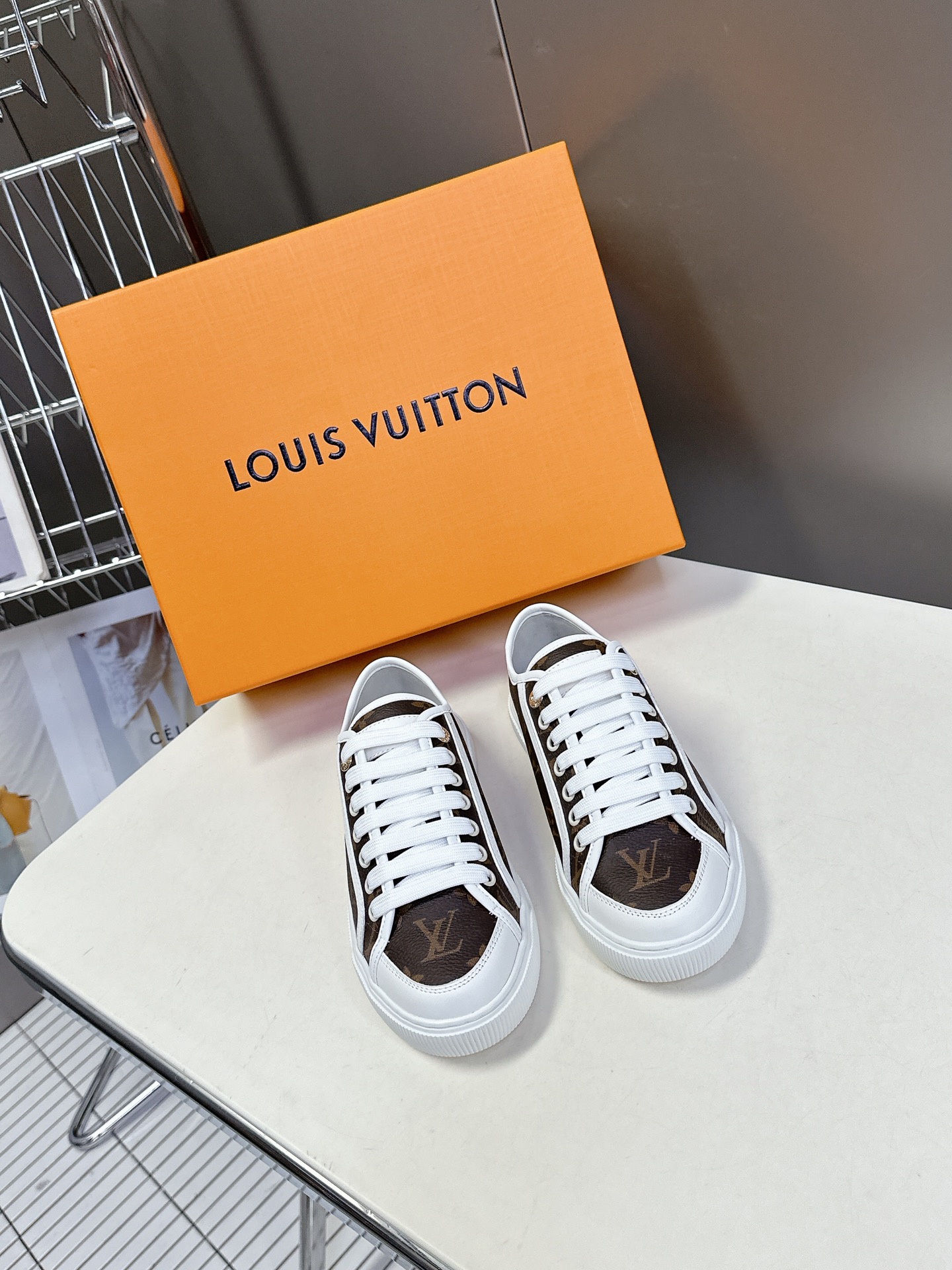 LV 루이비통 스니커즈 신발