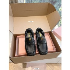 MIUMIU 미우미우 통굽 로퍼 구두 신발