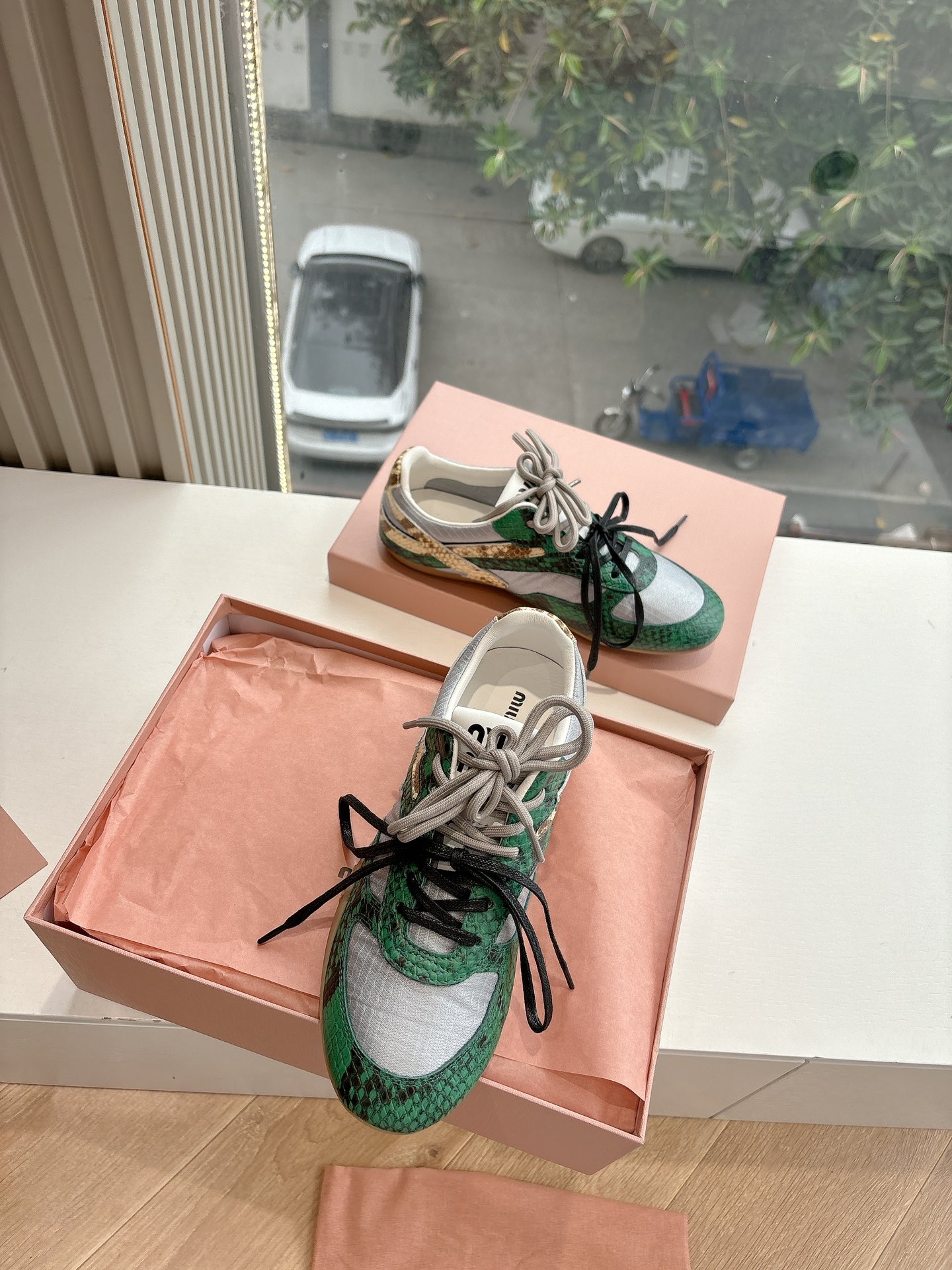 MIUMIU 미우미우 스니커즈 신발