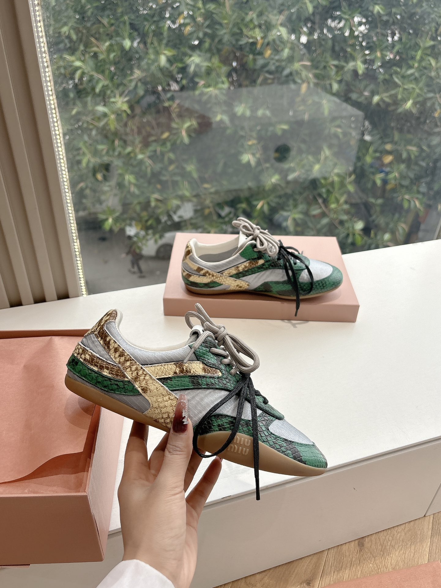 MIUMIU 미우미우 스니커즈 신발