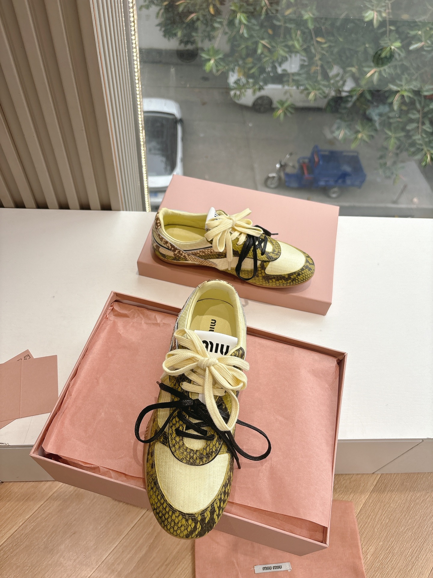 MIUMIU 미우미우 스니커즈 신발