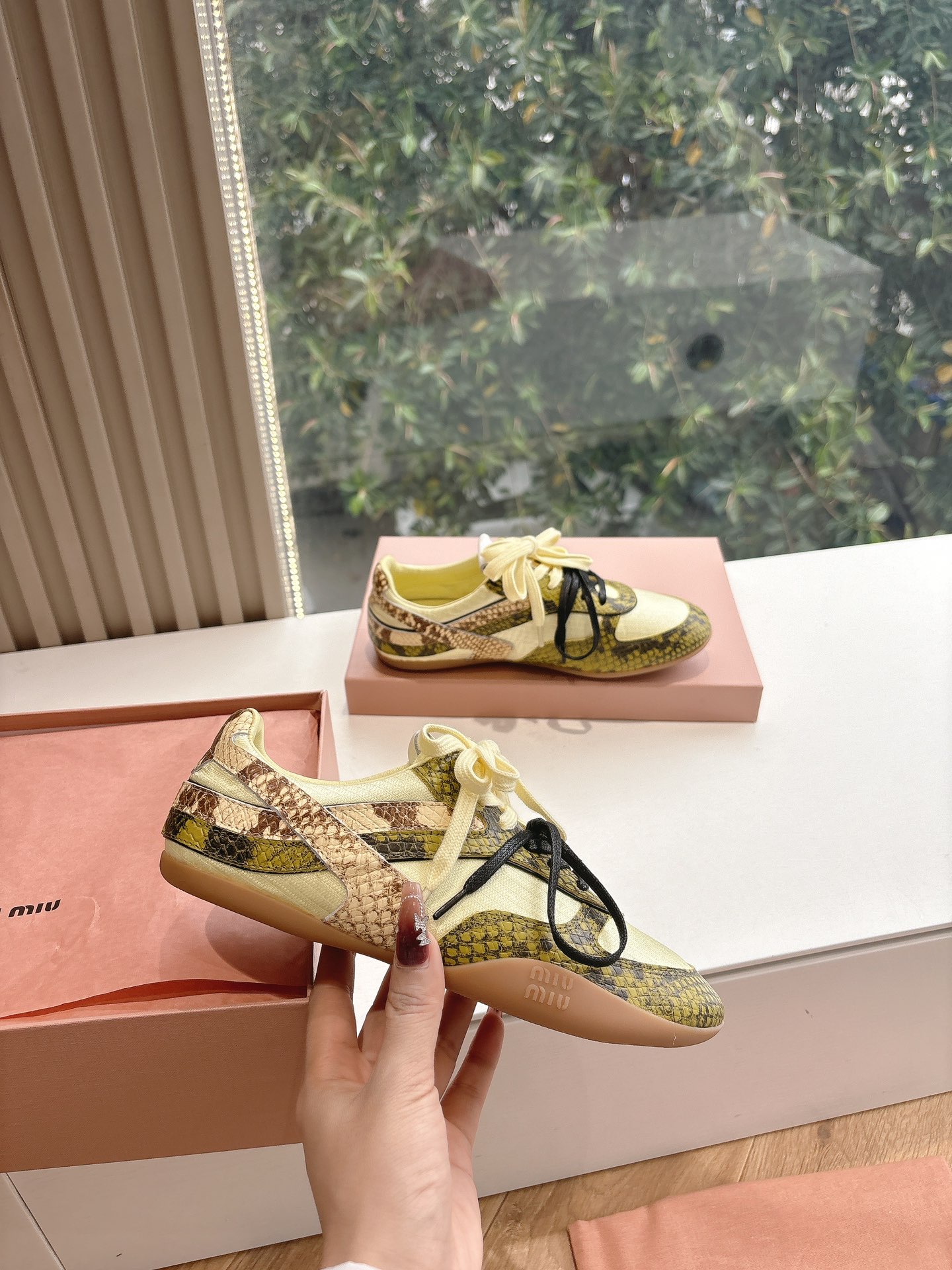 MIUMIU 미우미우 스니커즈 신발