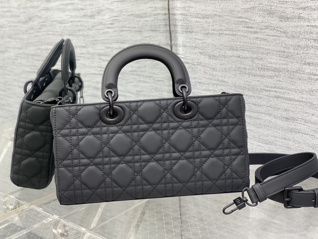 Dior CD D-Joy 디올 디조이 라지 토트백 가방