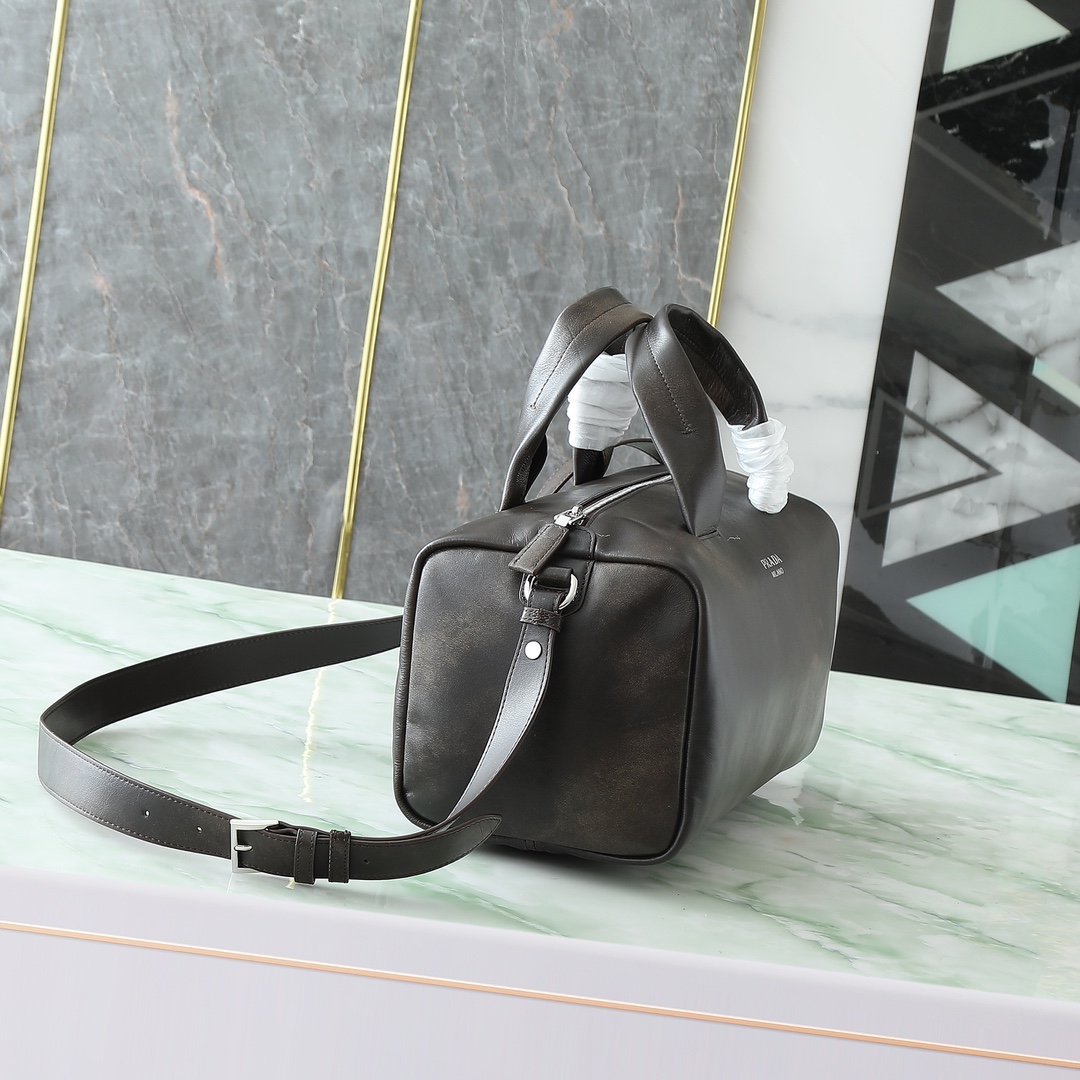 PRADA 프라다 핸드백 가방