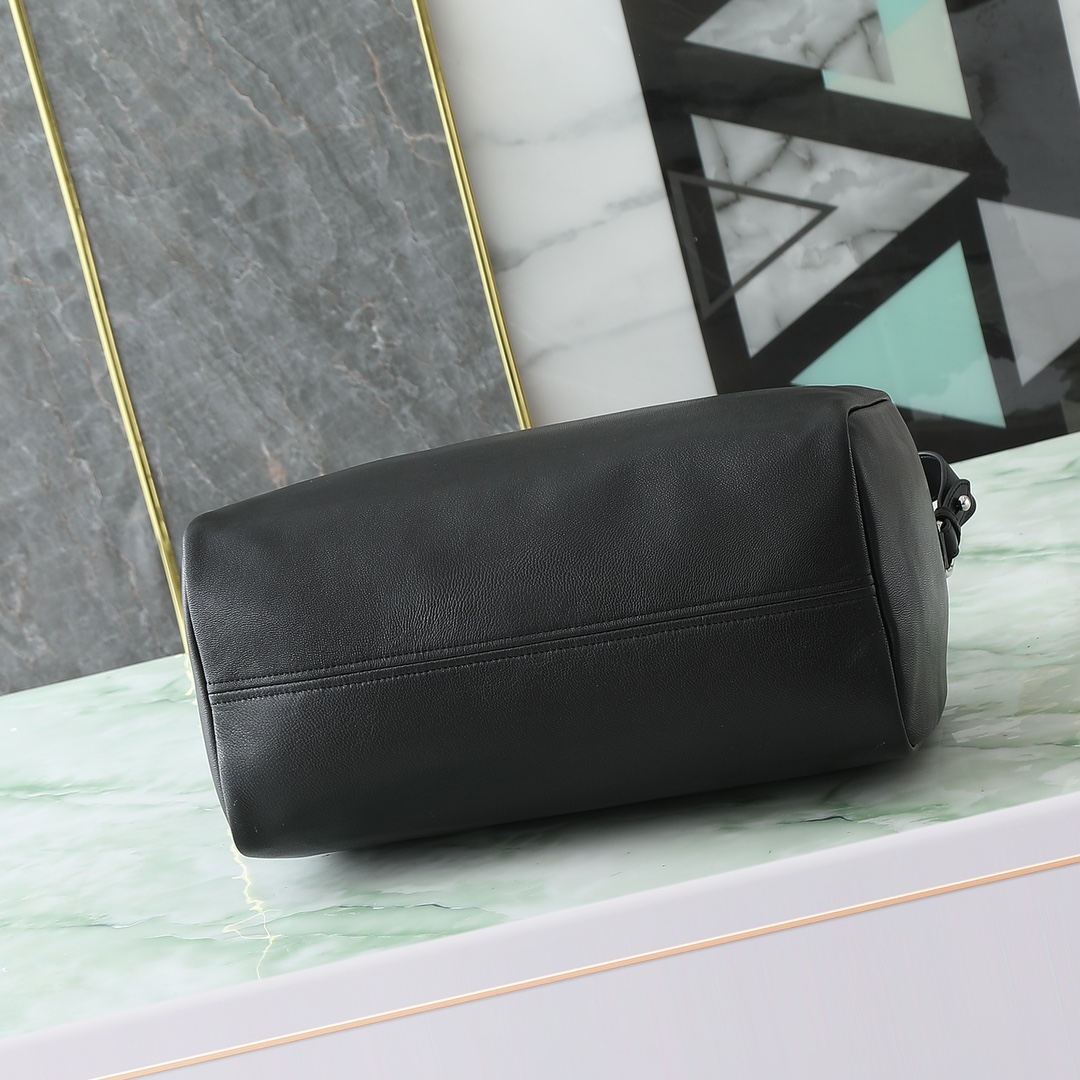 PRADA 프라다 핸드백 가방