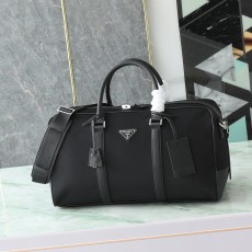 PRADA 프라다 여행용 가방