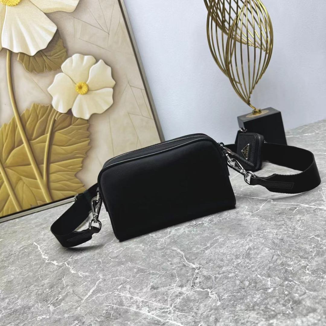 PRADA 프라다 크로스백 메신저백 가방