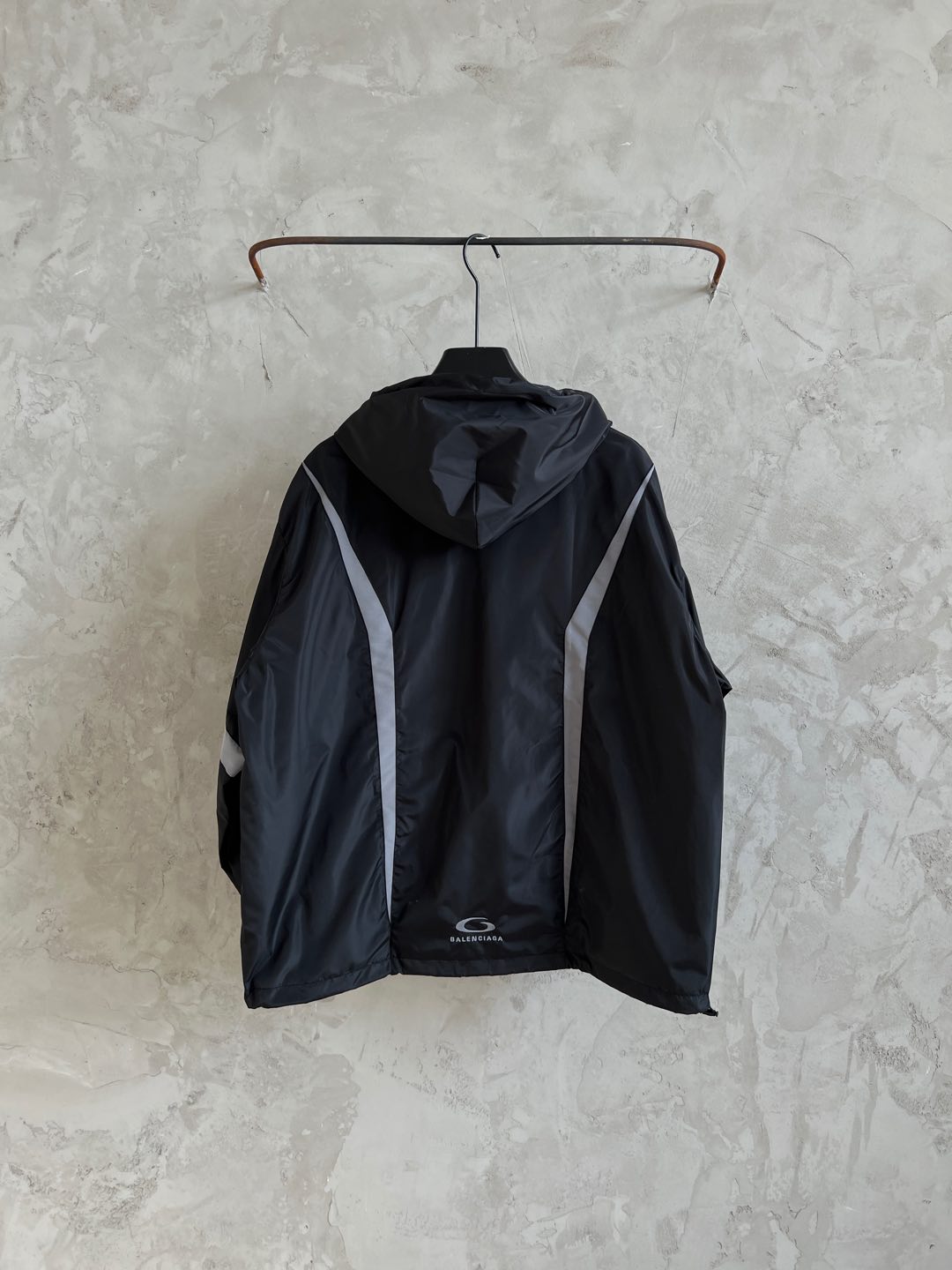 Balenciaga 발렌시아가의 BLCG 바람막이 자켓 의류