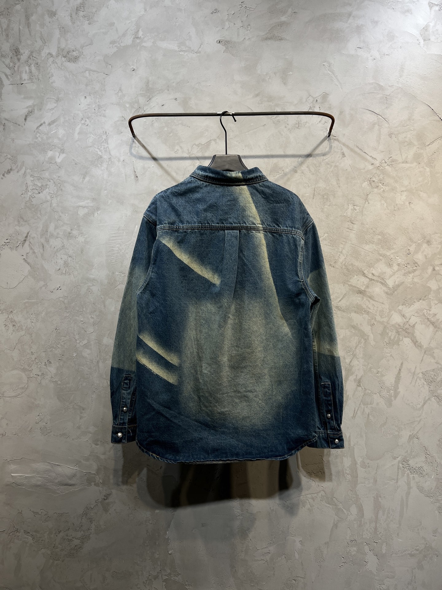 LV 루이비통 와펜 숄카라 싱글 긴팔 셔츠 의류