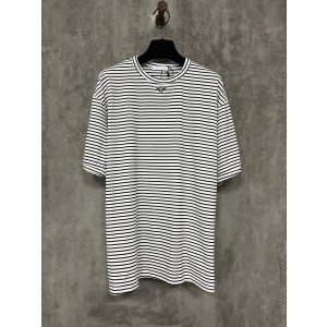 PRADA 프라다 반팔 티셔츠 의류